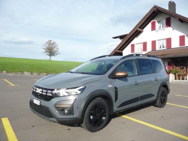 DACIA Jogger TCe 110 Extreme