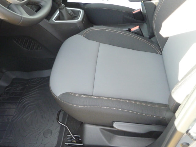 DACIA Jogger TCe 110 Extreme-image-15