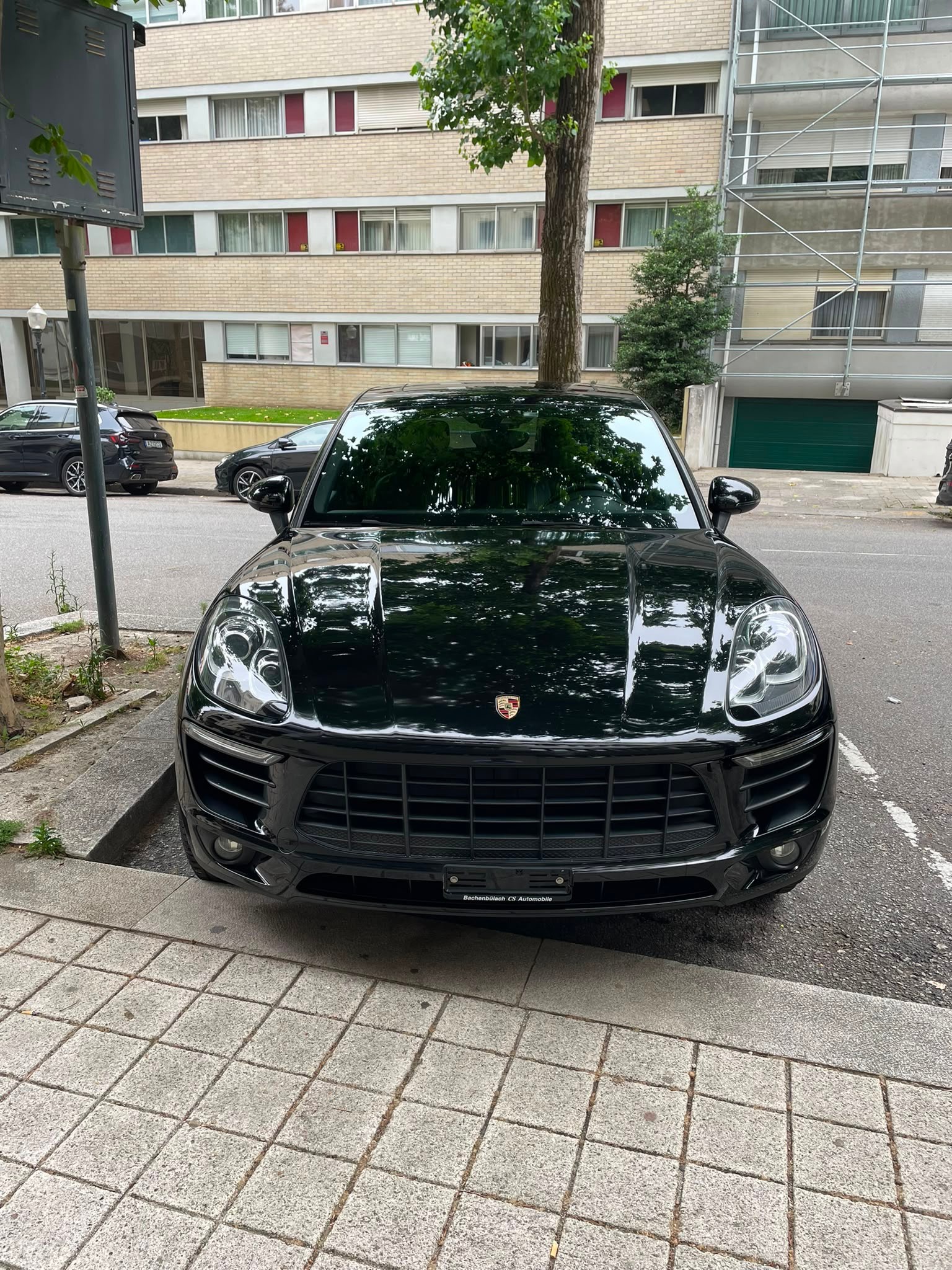 PORSCHE 3.0 V6 GTS-image-2
