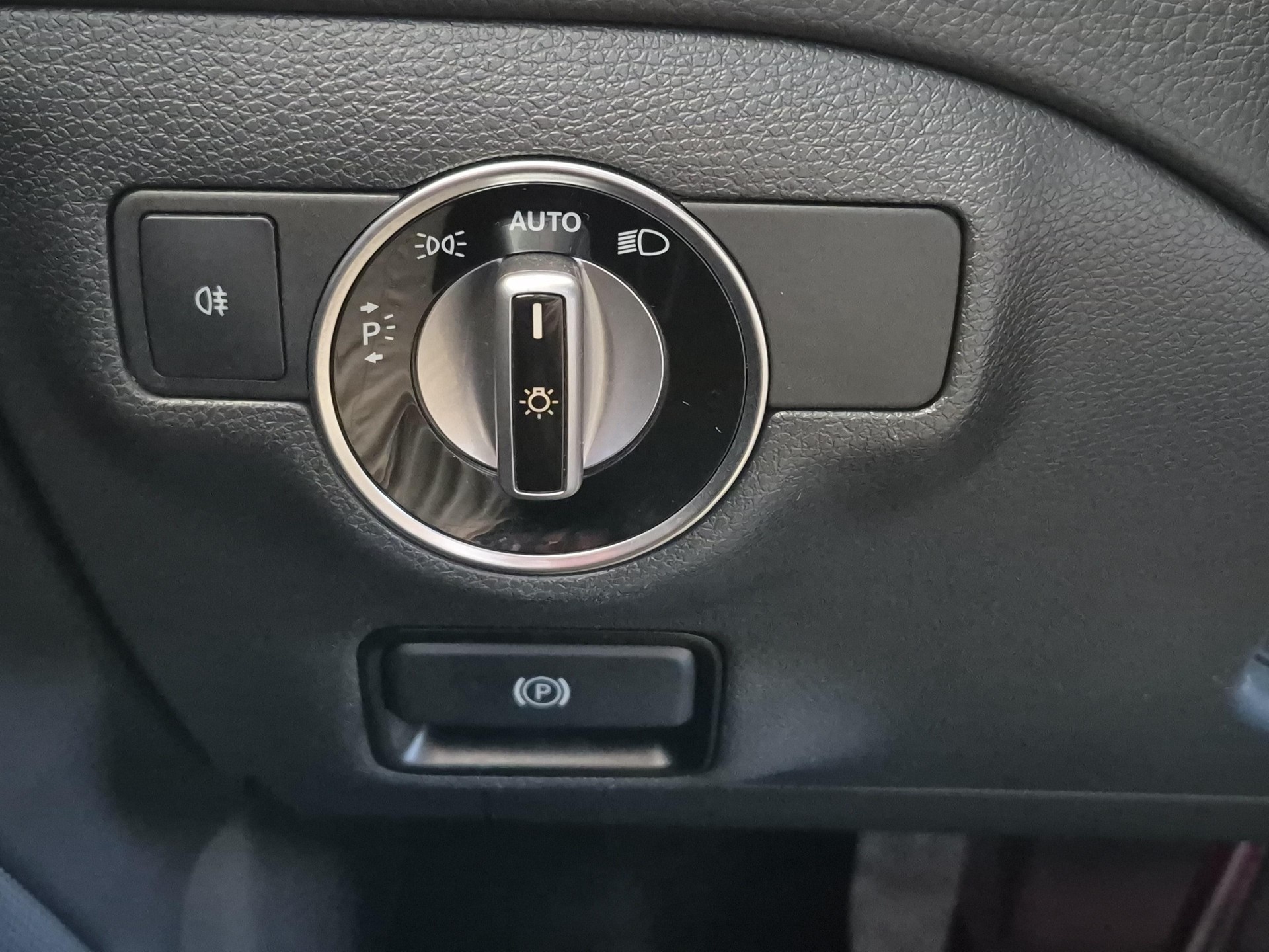 MERCEDES-BENZ GLA 200 Urban / ab 3,99% Leasing bei Abschluss einer Protect Autoversicherung-image-16