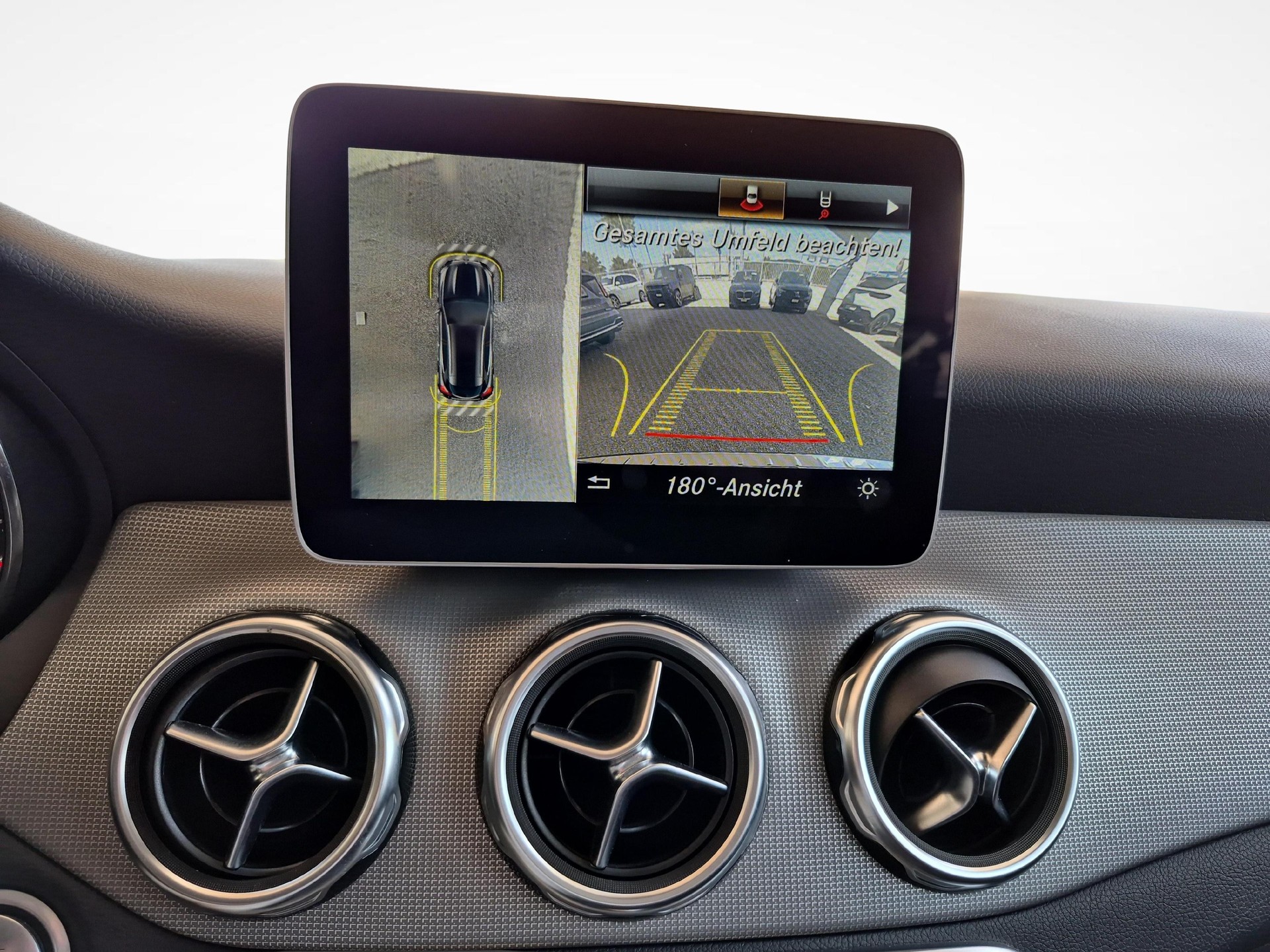 MERCEDES-BENZ GLA 200 Urban / ab 3,99% Leasing bei Abschluss einer Protect Autoversicherung-image-14