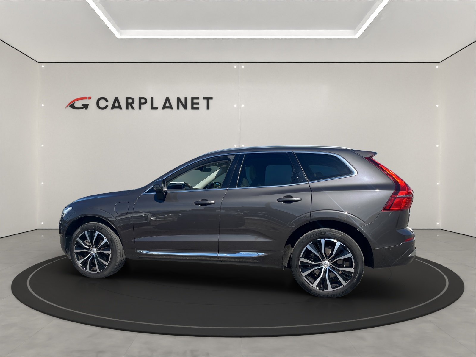 VOLVO XC60 2.0 T6 TE Plus Bright eAWD-image-5