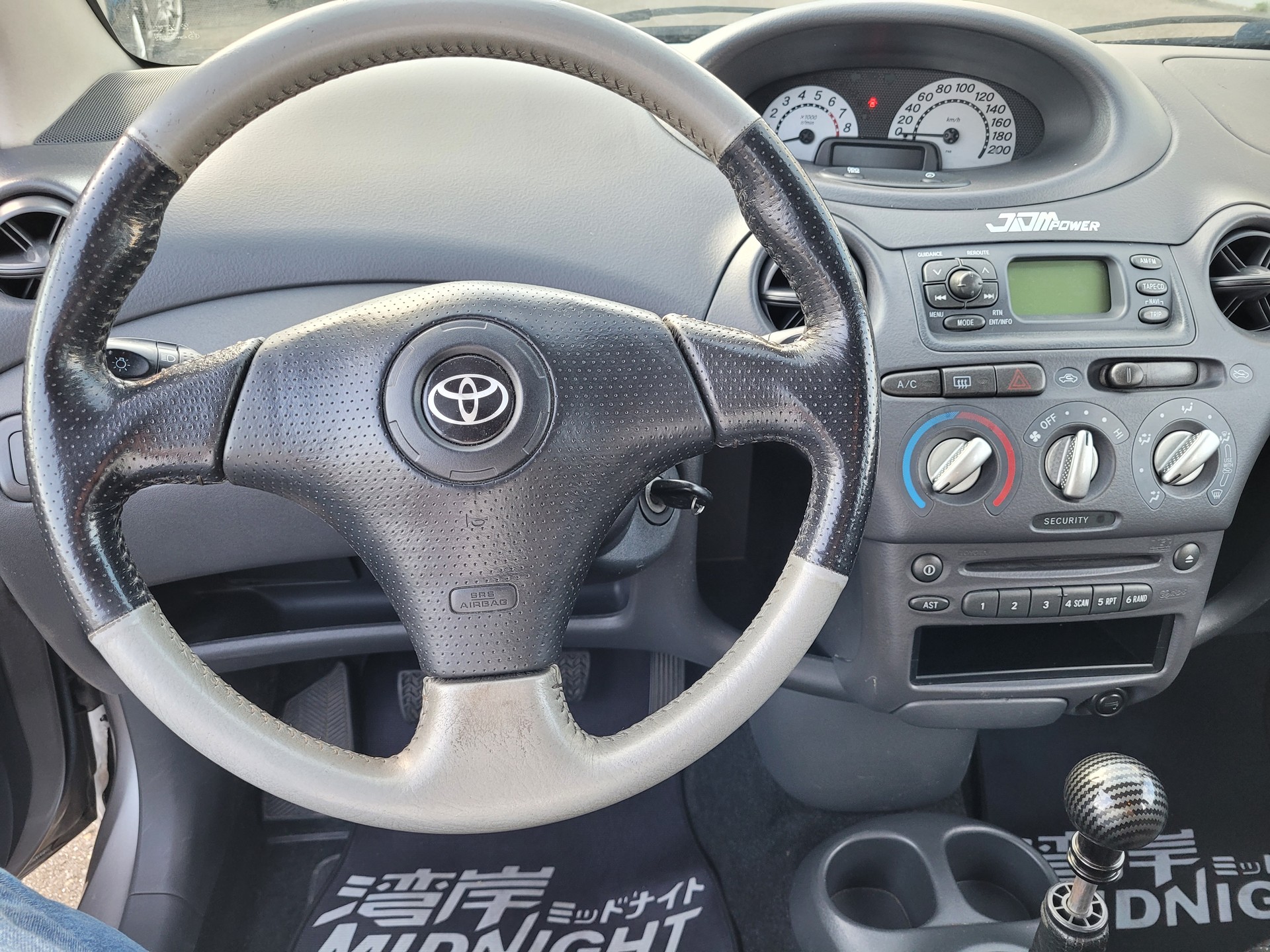 TOYOTA Yaris 1.5 TS-image-12