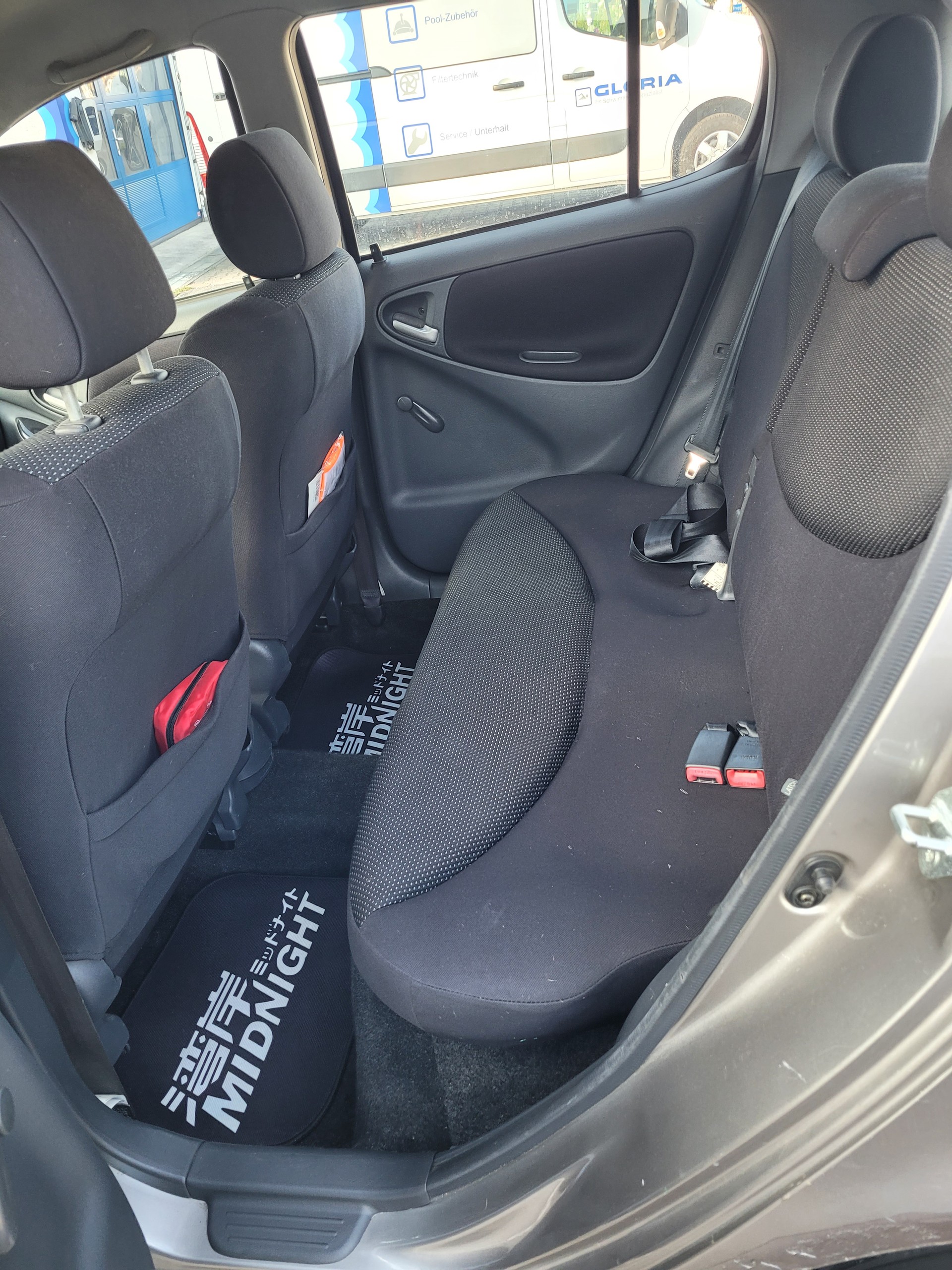 TOYOTA Yaris 1.5 TS-image-9