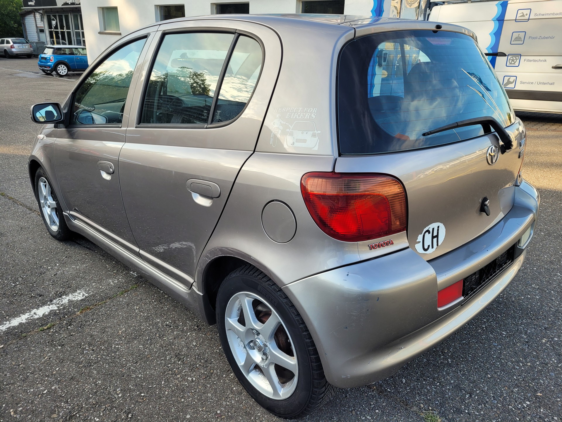 TOYOTA Yaris 1.5 TS-image-4