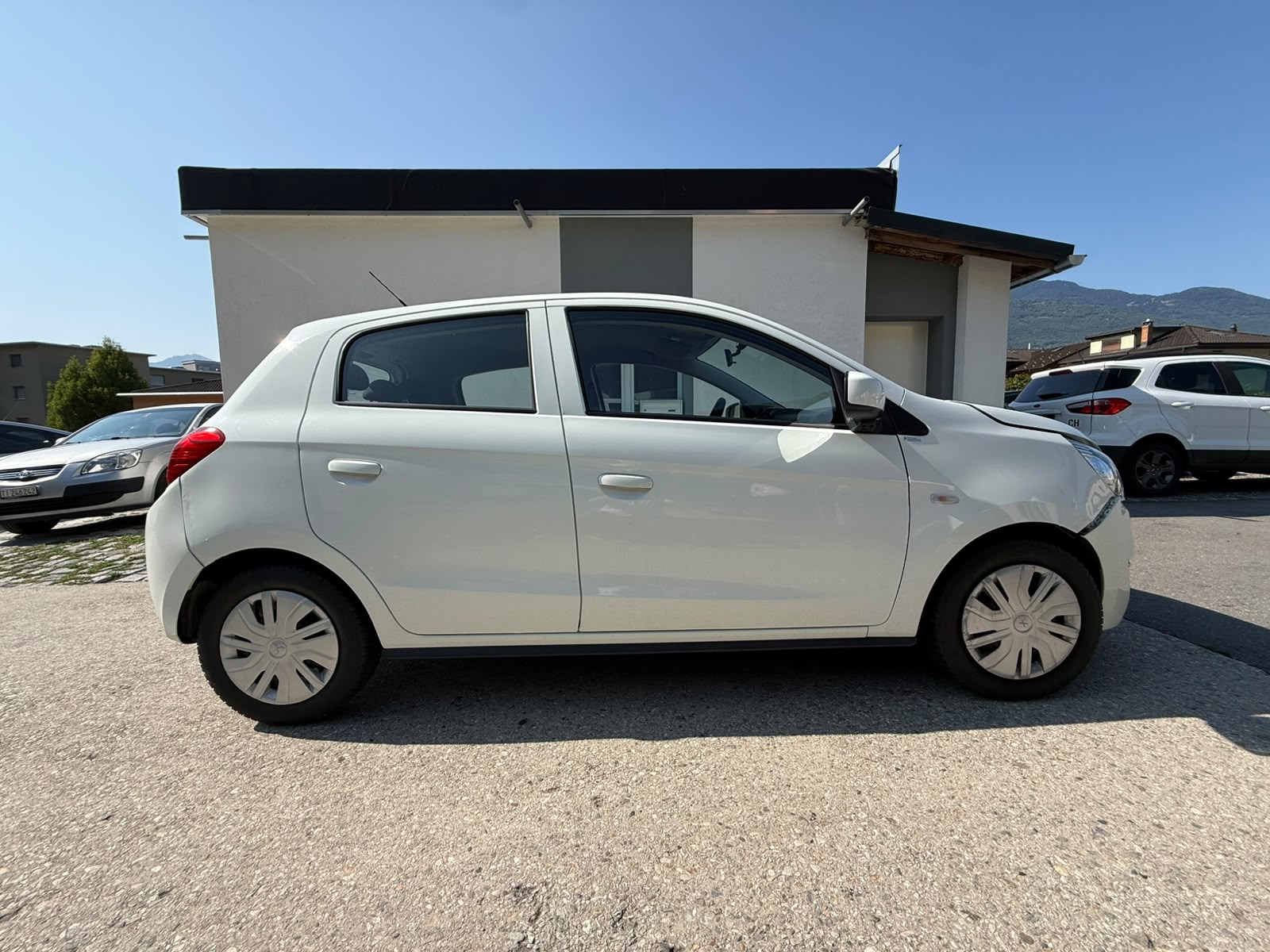 MITSUBISHI Space Star 1.0 Entry-image-3
