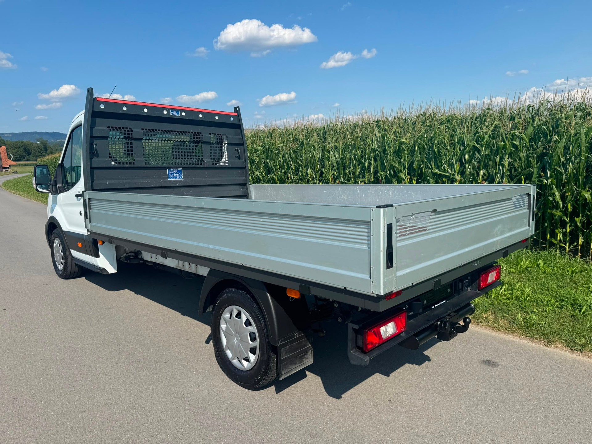 FORD Transit 350 L3 Trend 2.0 TDCi 130 Brücke mit Anhängerkupplung-image-3