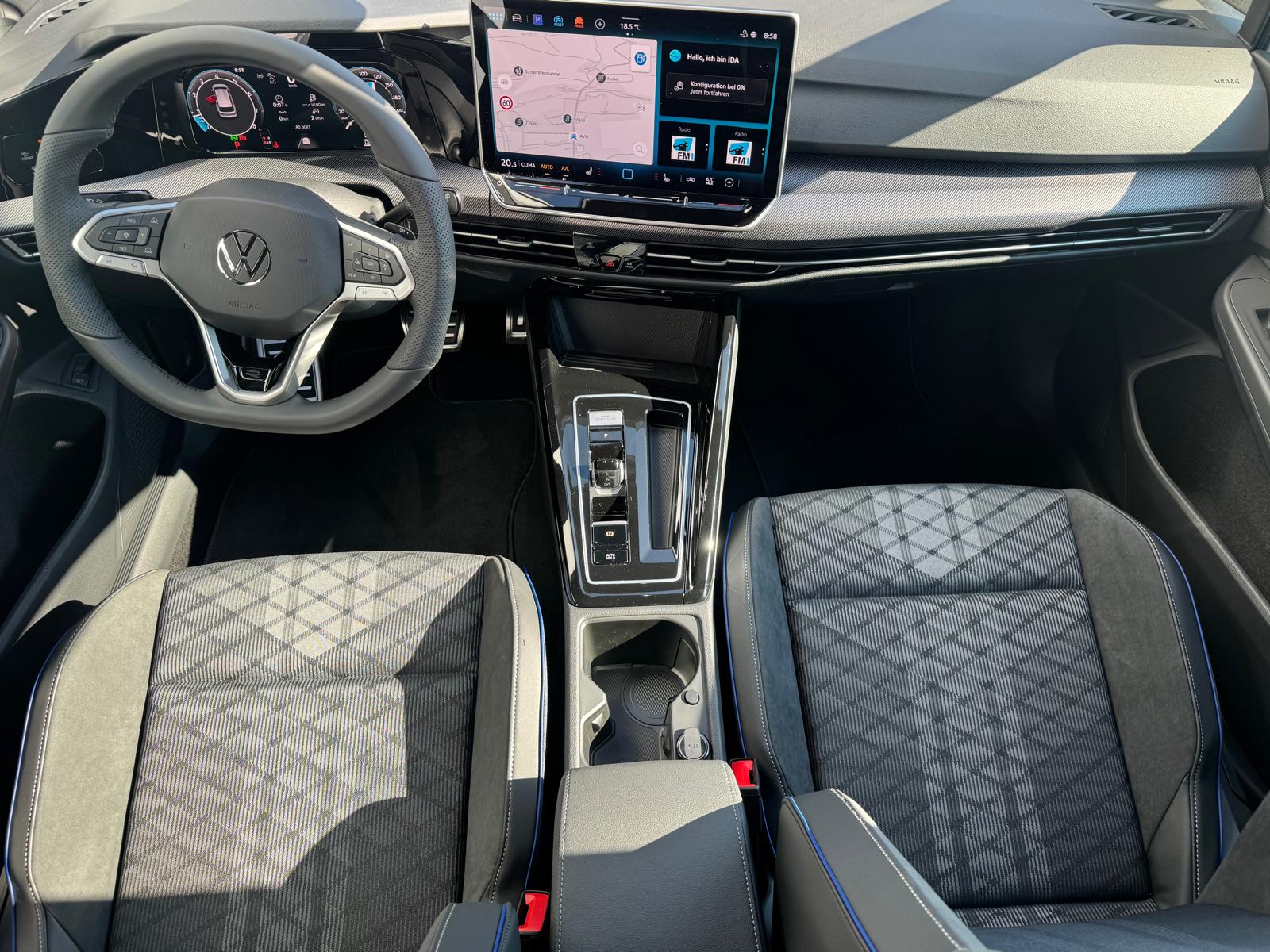 VW Golf Variant 2.0 TSI R-Line DSG 4 Motion-image-7