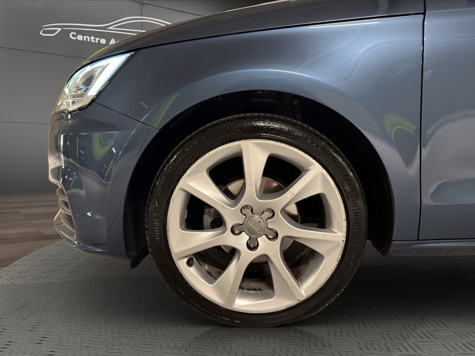 AUDI A1 Sportback 1.0 TFSI S-tronic-image-3
