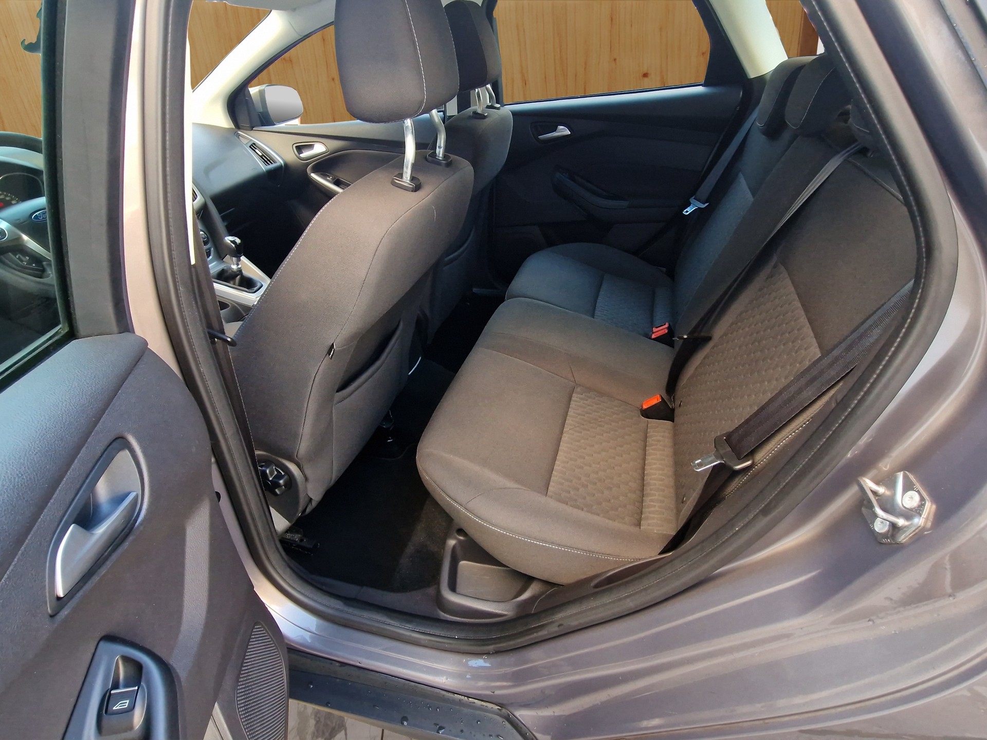 FORD Focus 1.0 SCTi Trend-image-10