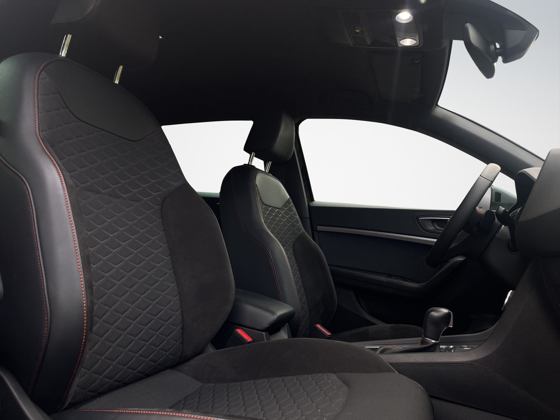SEAT Ateca 2.0 TSI Hola FR 4Drive DSG-image-16