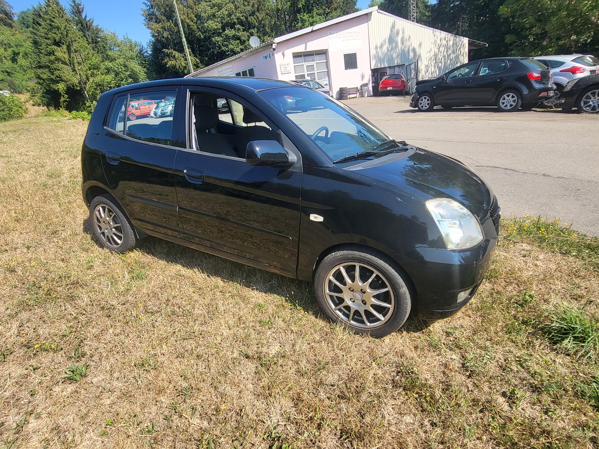 KIA Picanto 1.1 Trend-image-1