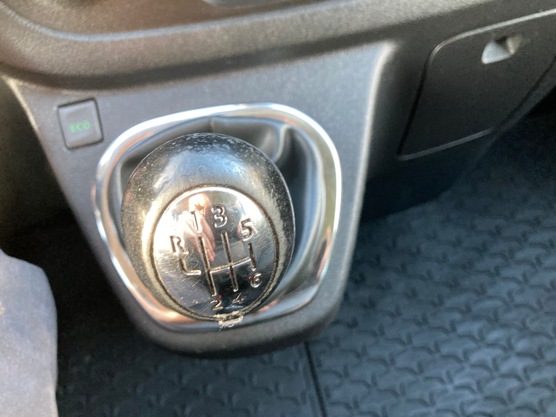 OPEL Vivaro 1.6 CDTI 2.7t L1H1 8 Plätzer-image-9