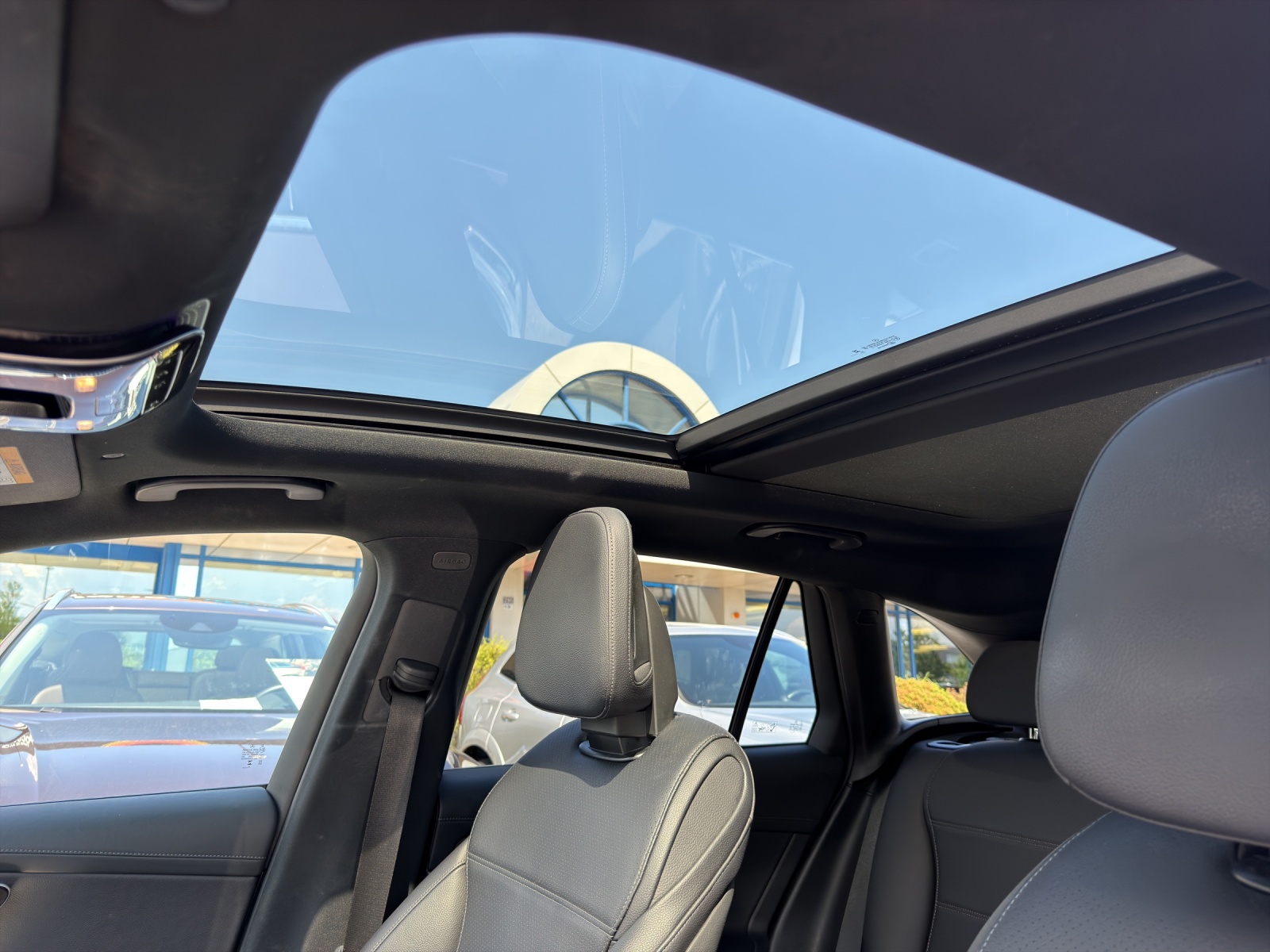 Image MERCEDES-BENZ GLC-300 GLC 300 e 4Matic 9G-Tronic