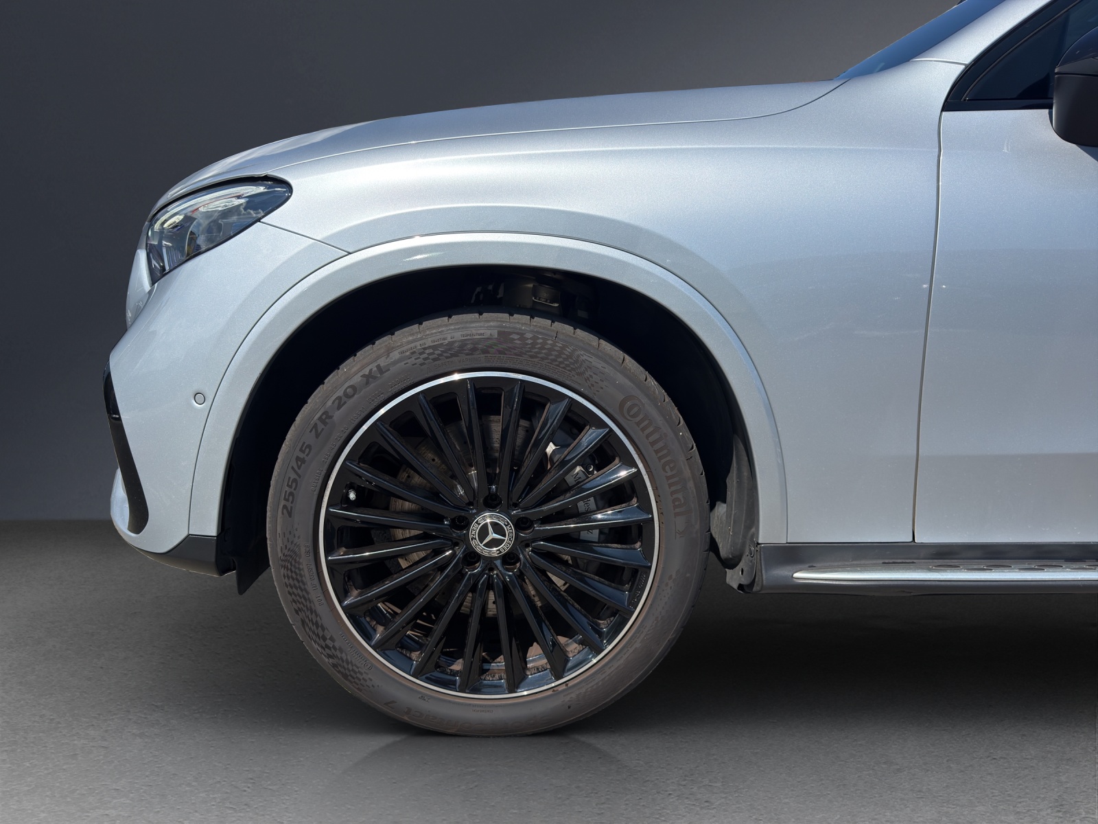 Image MERCEDES-BENZ GLC-300 GLC 300 e 4Matic 9G-Tronic