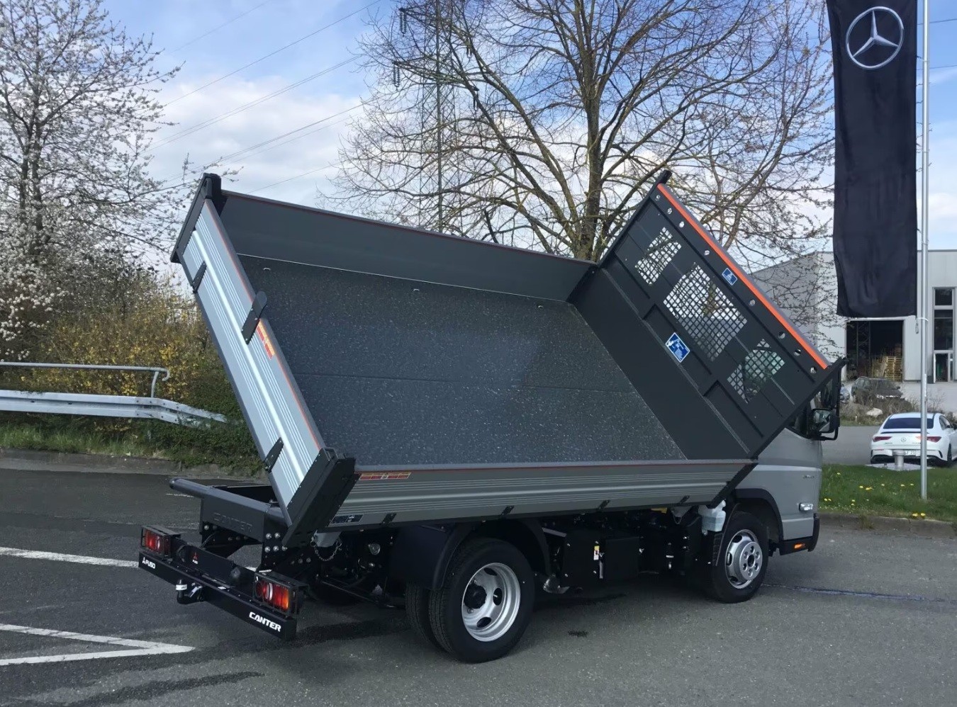 MITSUBISHI FUSO Canter 3C15 Dreiseitenkipper AHK-image-9
