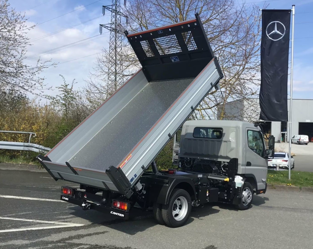 MITSUBISHI FUSO Canter 3C15 Dreiseitenkipper AHK-image-8