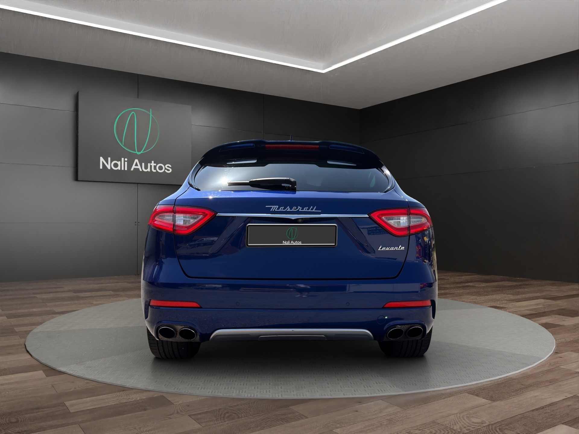 MASERATI Levante S 3.0 V6 GranLusso Automatica-image-3