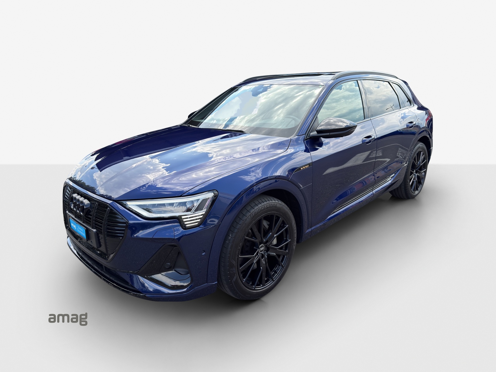 AUDI e-tron 55 S Line Black Edition quattro-image-0