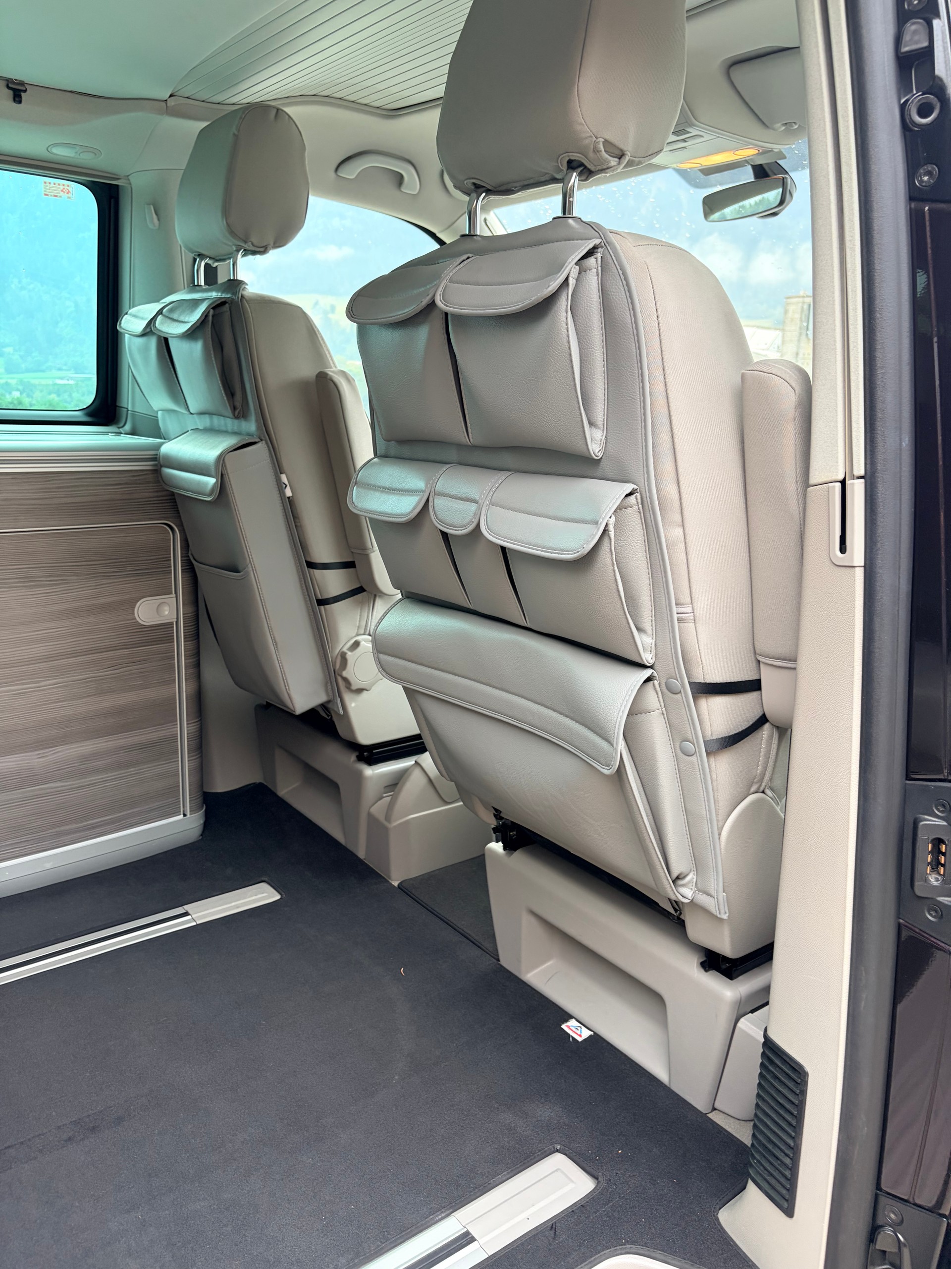 VW T6 California 3000 2.0 TDI 204 Ocean 4m-image-10