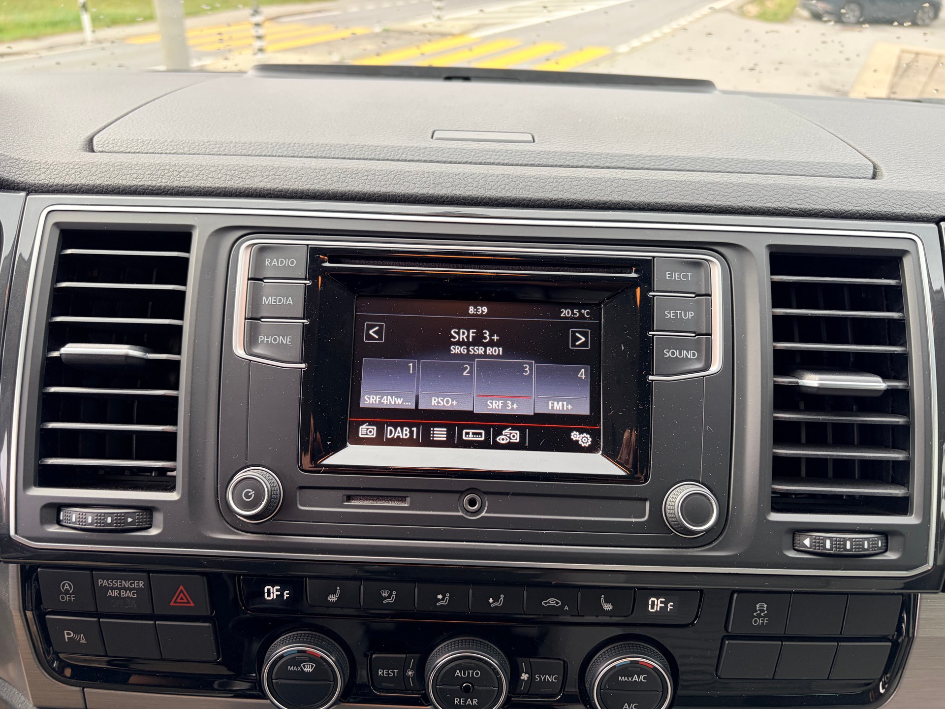 VW T6 California 3000 2.0 TDI 204 Ocean 4m-image-13