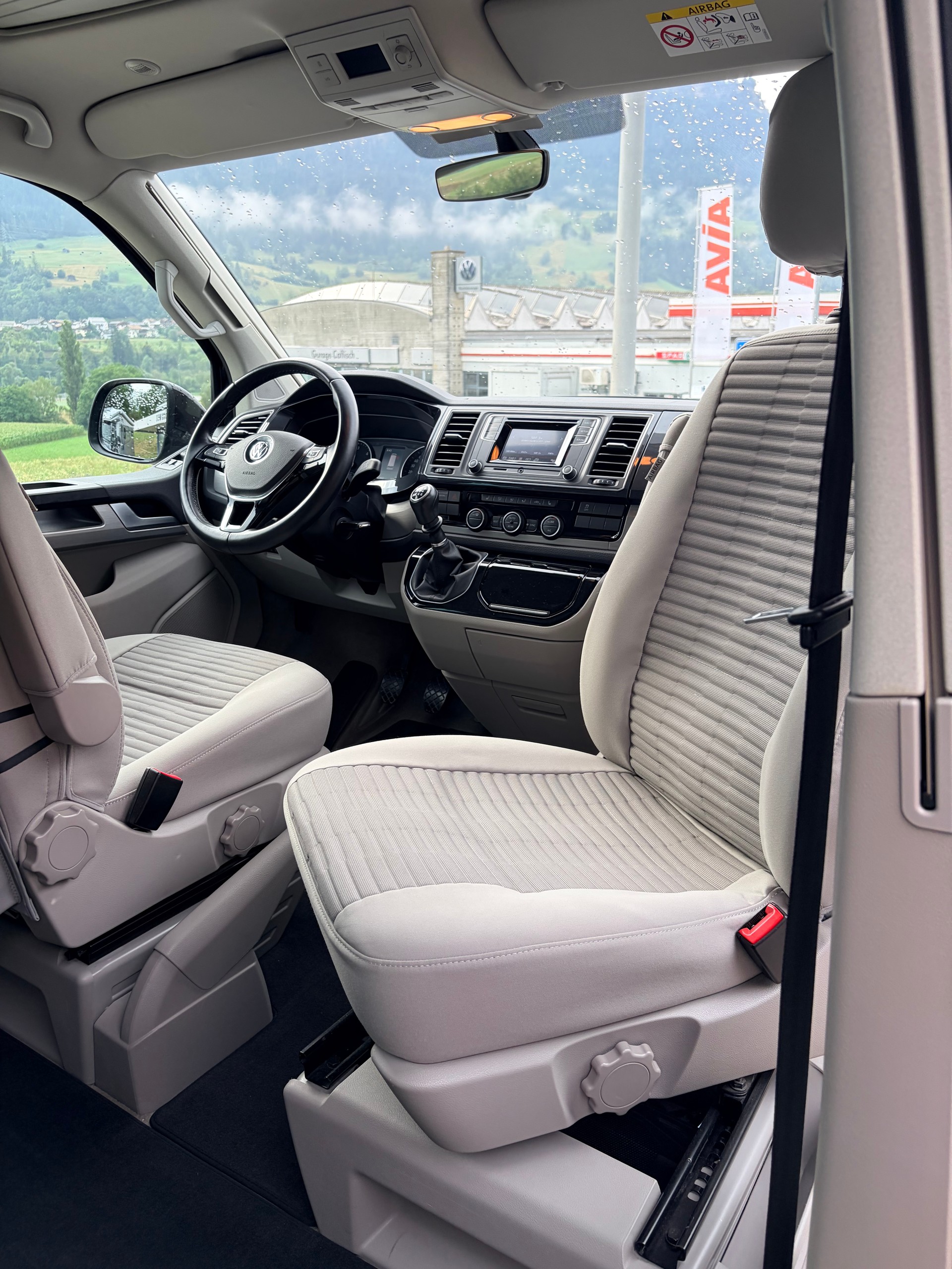 VW T6 California 3000 2.0 TDI 204 Ocean 4m-image-7