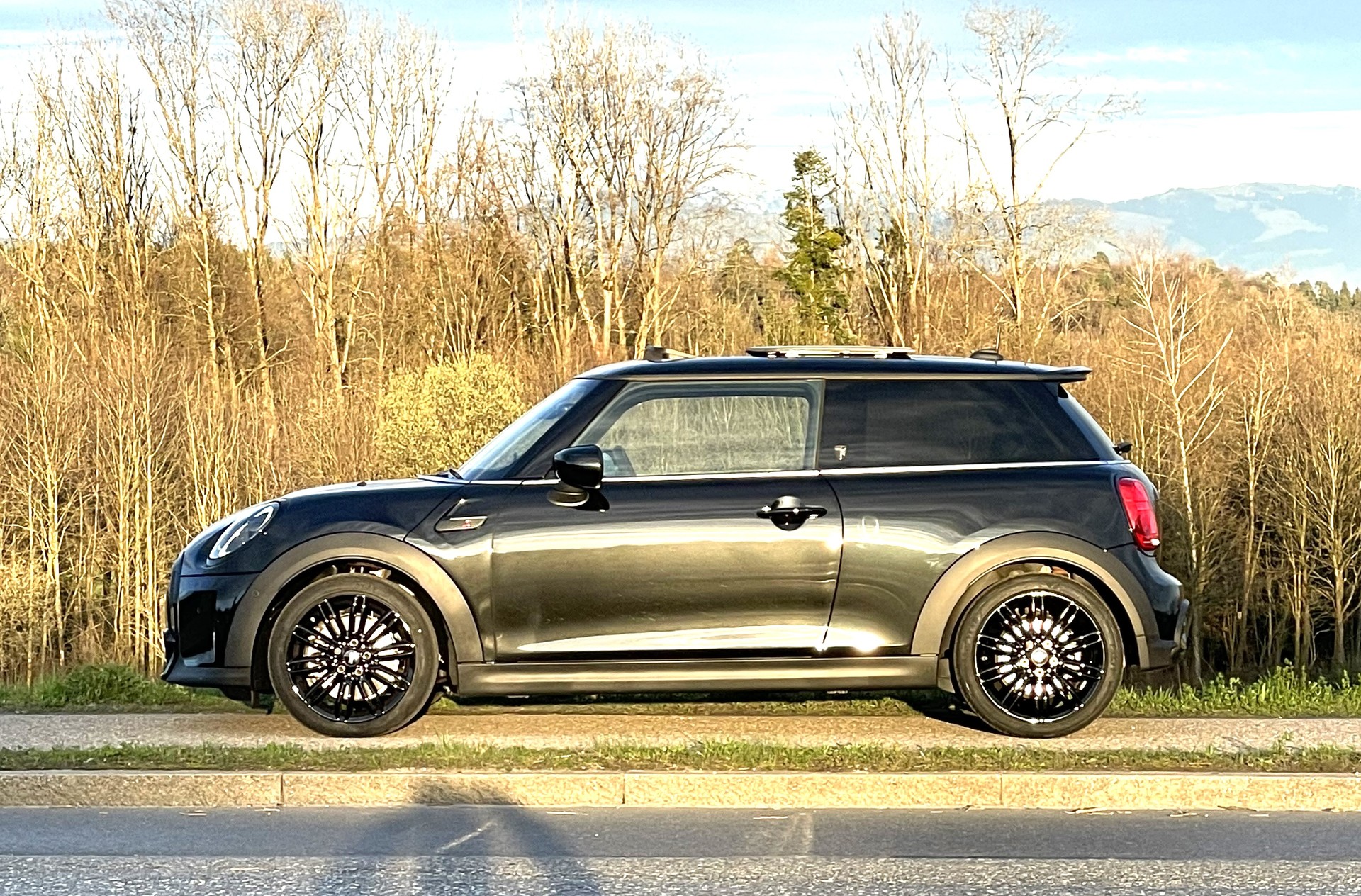 MINI Cooper S Black Edition Steptronic DKG-image-1