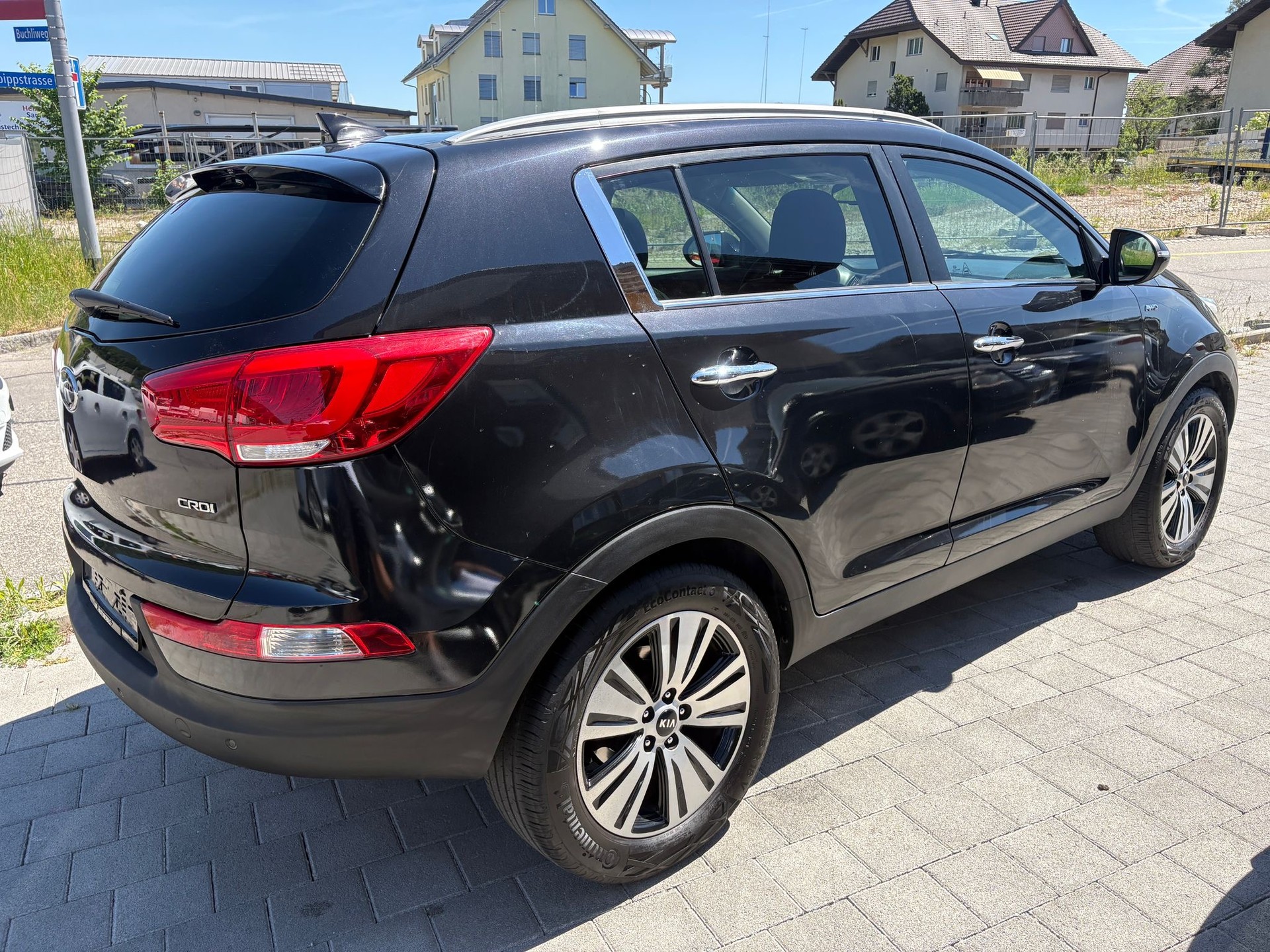KIA Sportage 2.0 Trend 4WD-image-1