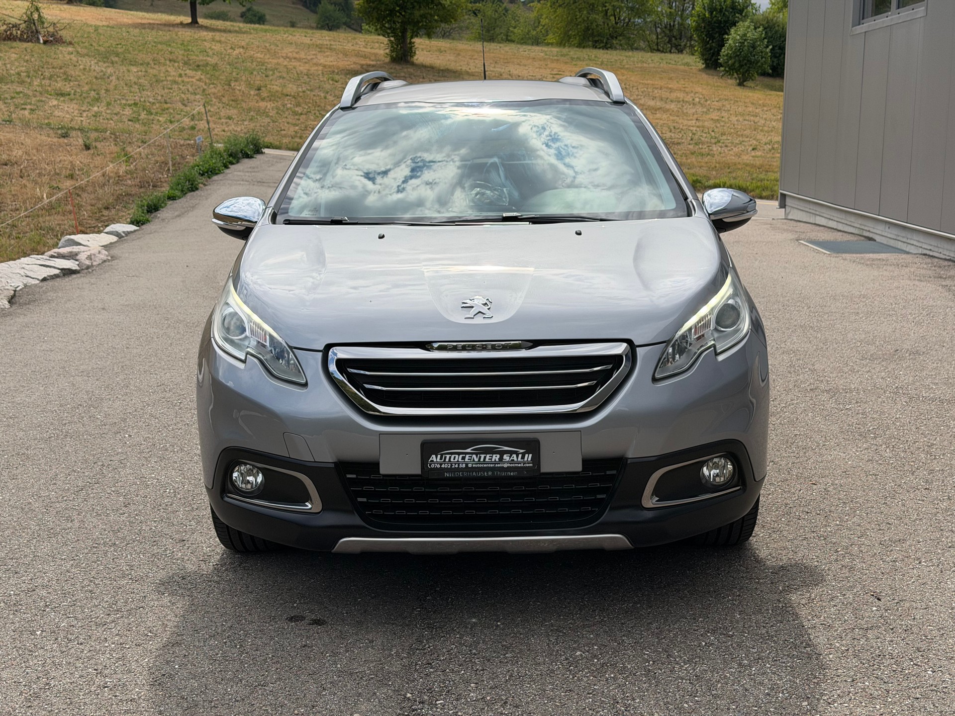 PEUGEOT 2008 1.6 e-HDi Style EGS6-image-1