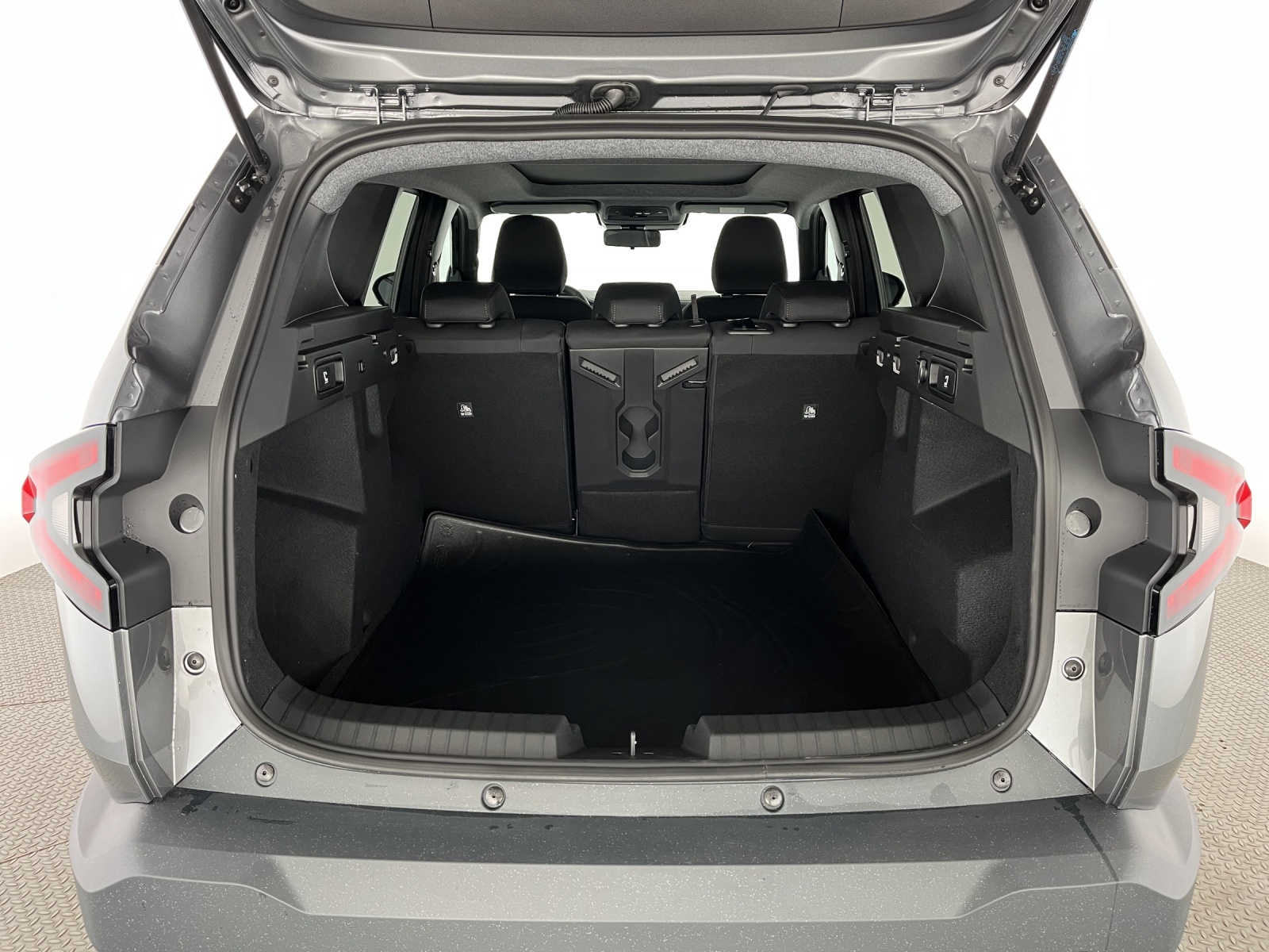 DACIA Bigster 1.2 Hybrid Extreme 4WD-image-17
