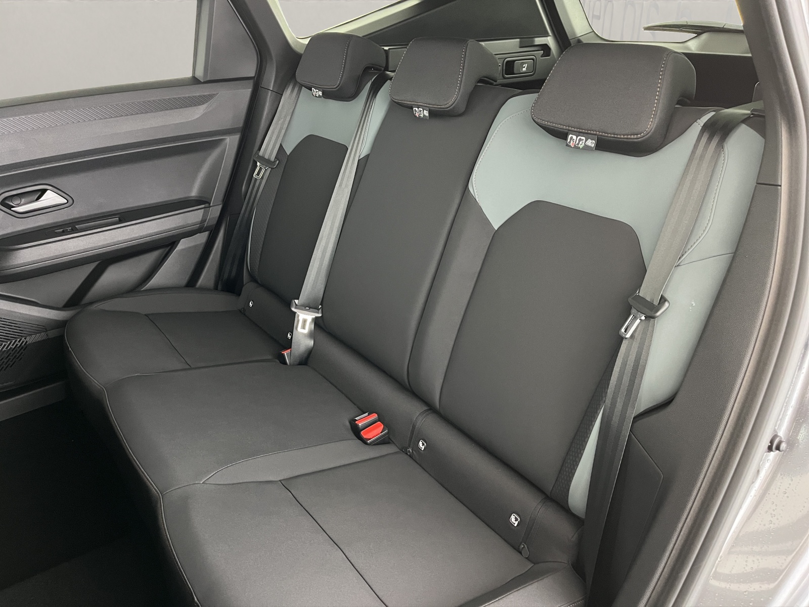 DACIA Bigster 1.2 Hybrid Extreme 4WD-image-16