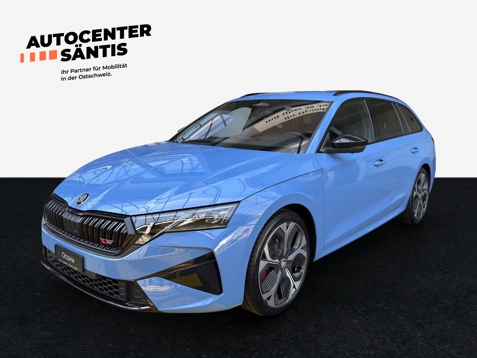 SKODA Octavia Combi 2.0 TSI DSG RS 30 Years Edition