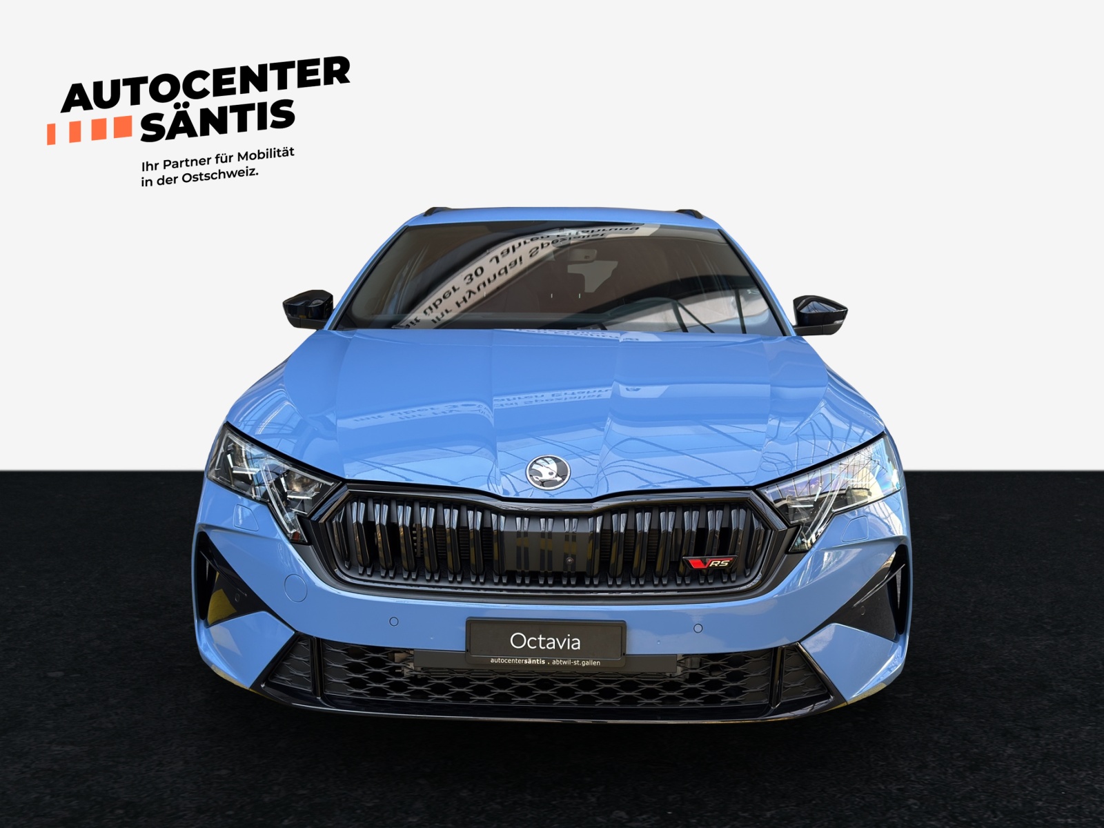 SKODA Octavia Combi 2.0 TSI DSG RS 30 Years Edition-showroom-element-1