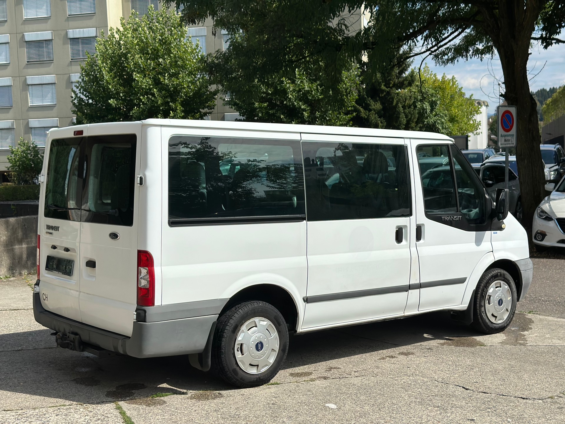 FORD Transit 2.2 TDCi 300 S-image-4