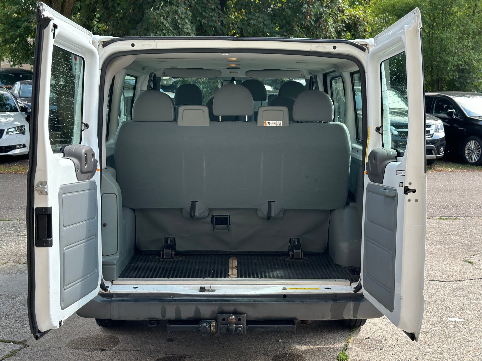 FORD Transit 2.2 TDCi 300 S-image-9