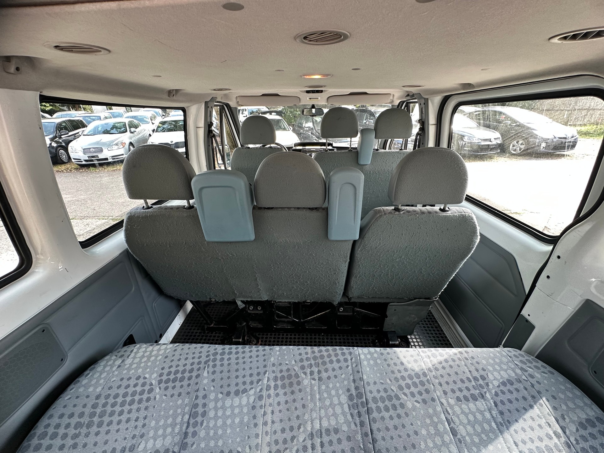 FORD Transit 2.2 TDCi 300 S-image-10