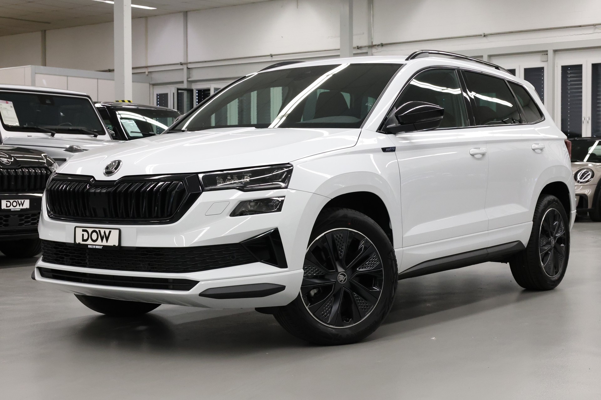 SKODA Karoq 1.5 TSI SportLine DSG-image-0