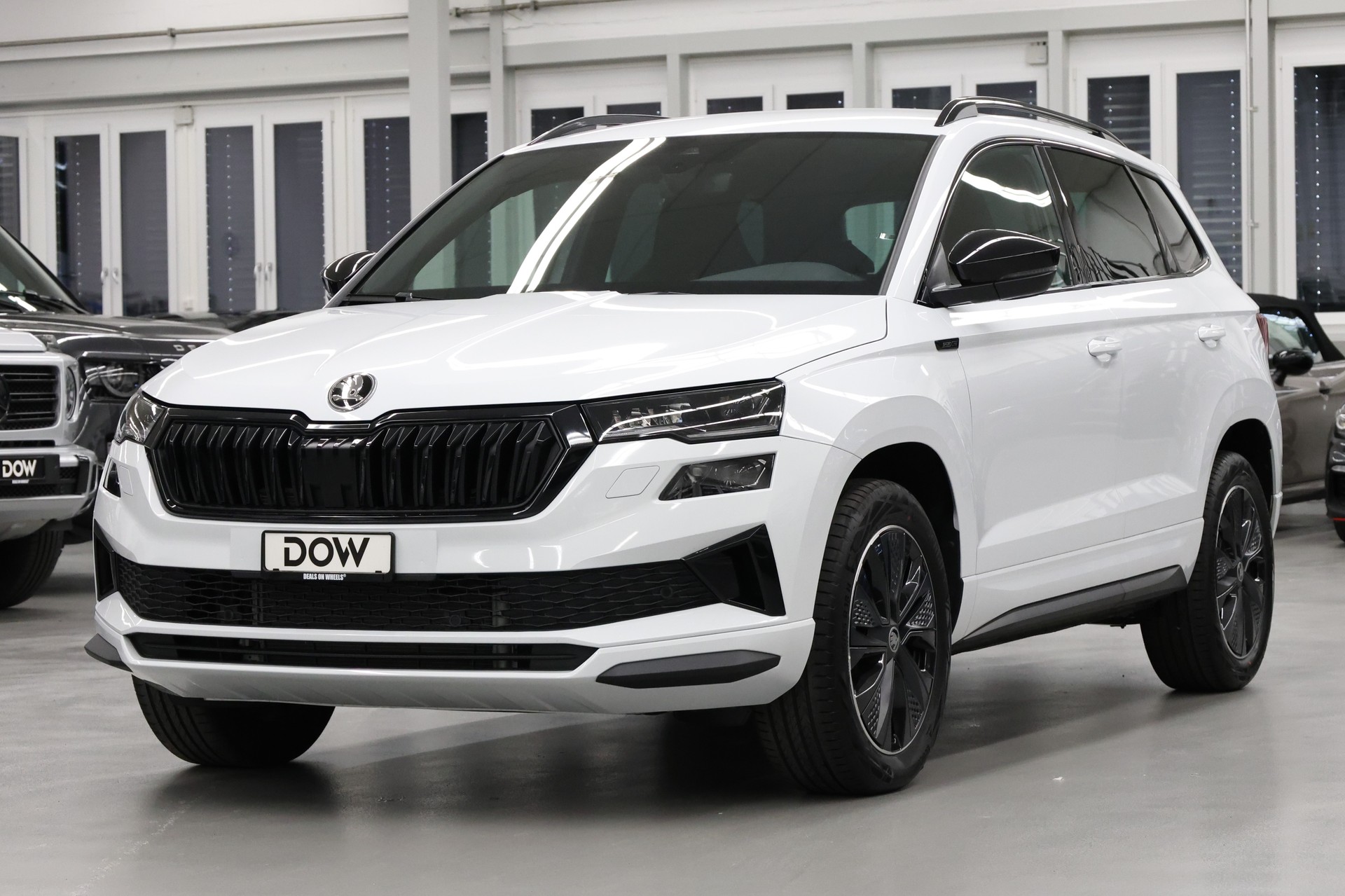 SKODA Karoq 1.5 TSI SportLine DSG-image-2
