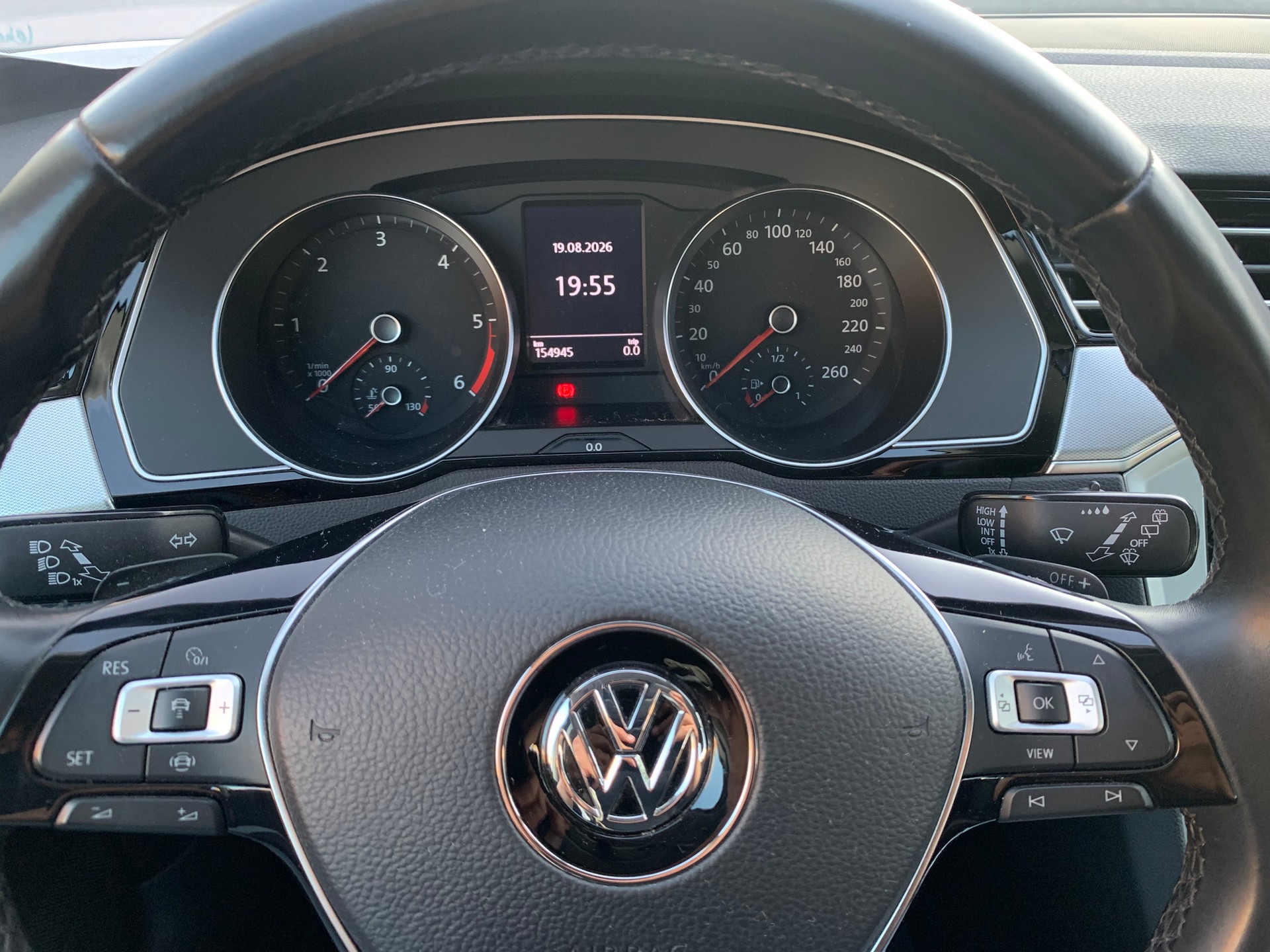 VW Passat Variant 2.0 TDI BMT Comfortline DSG-image-11