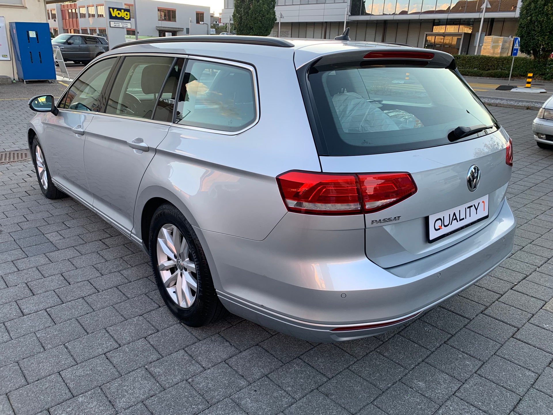 VW Passat Variant 2.0 TDI BMT Comfortline DSG-image-3