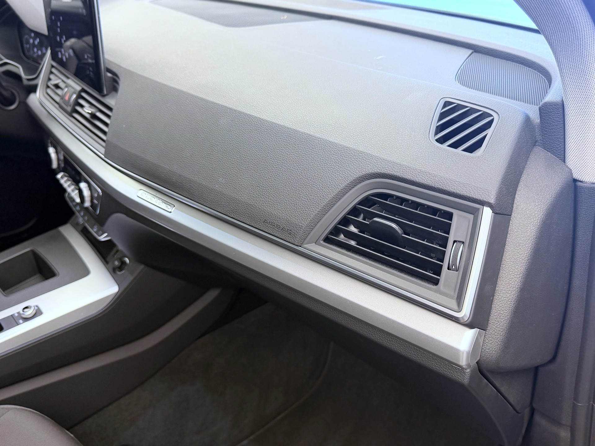 AUDI Q5 50 TFSI e PHEV advanced quattro S-tronic-image-17