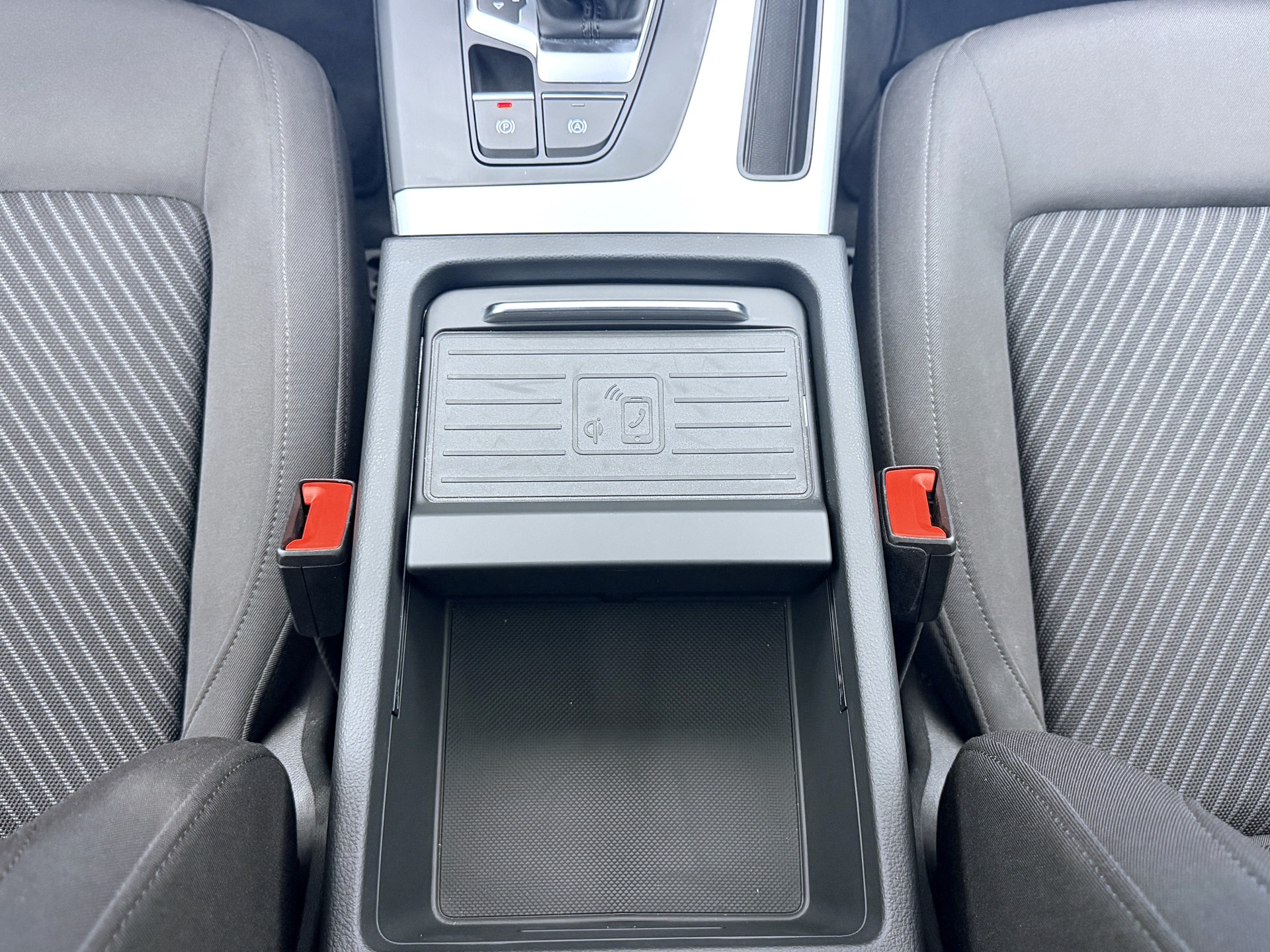 AUDI Q5 50 TFSI e PHEV advanced quattro S-tronic-image-12