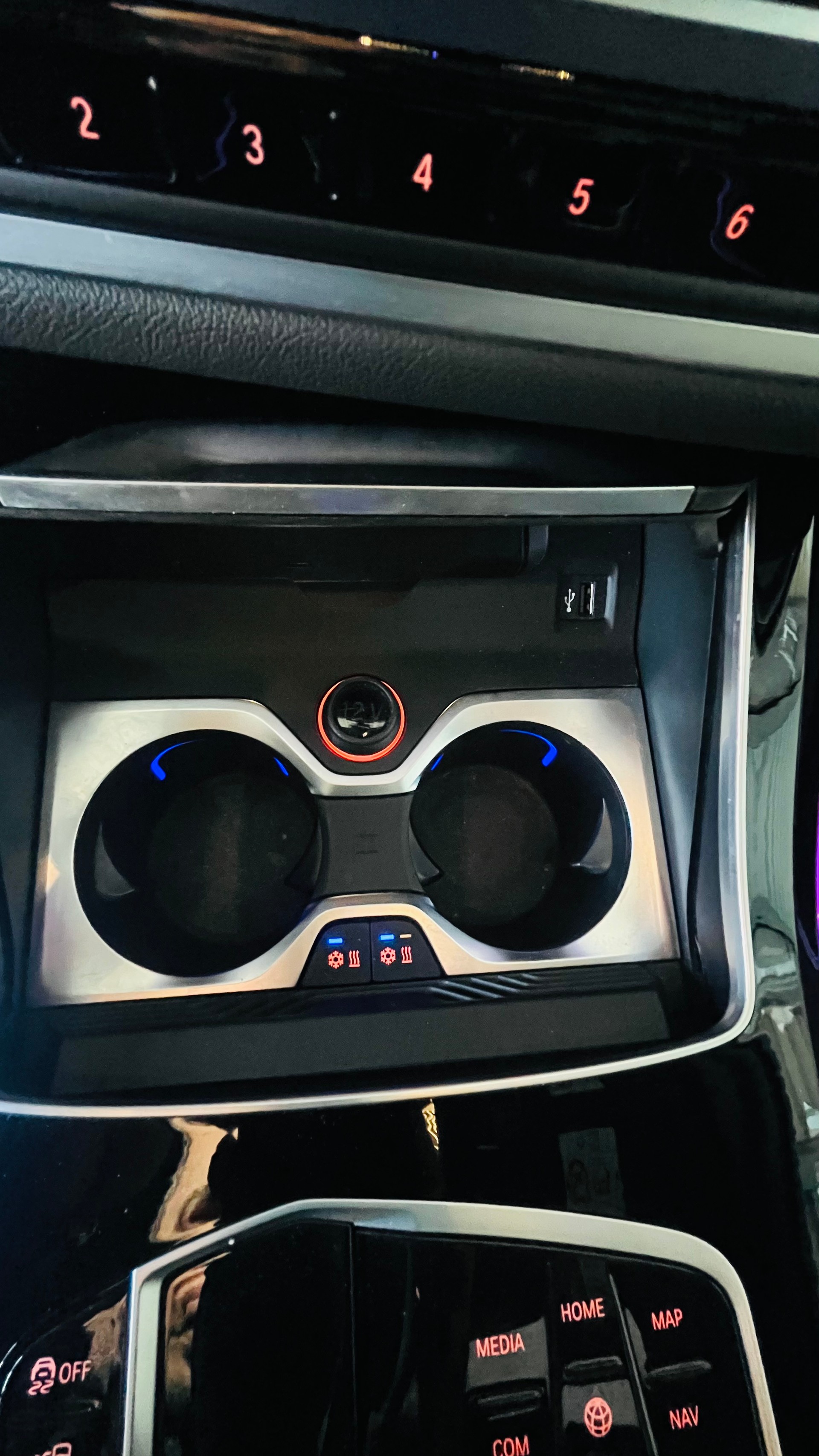 BMW M50i xDrive-image-9