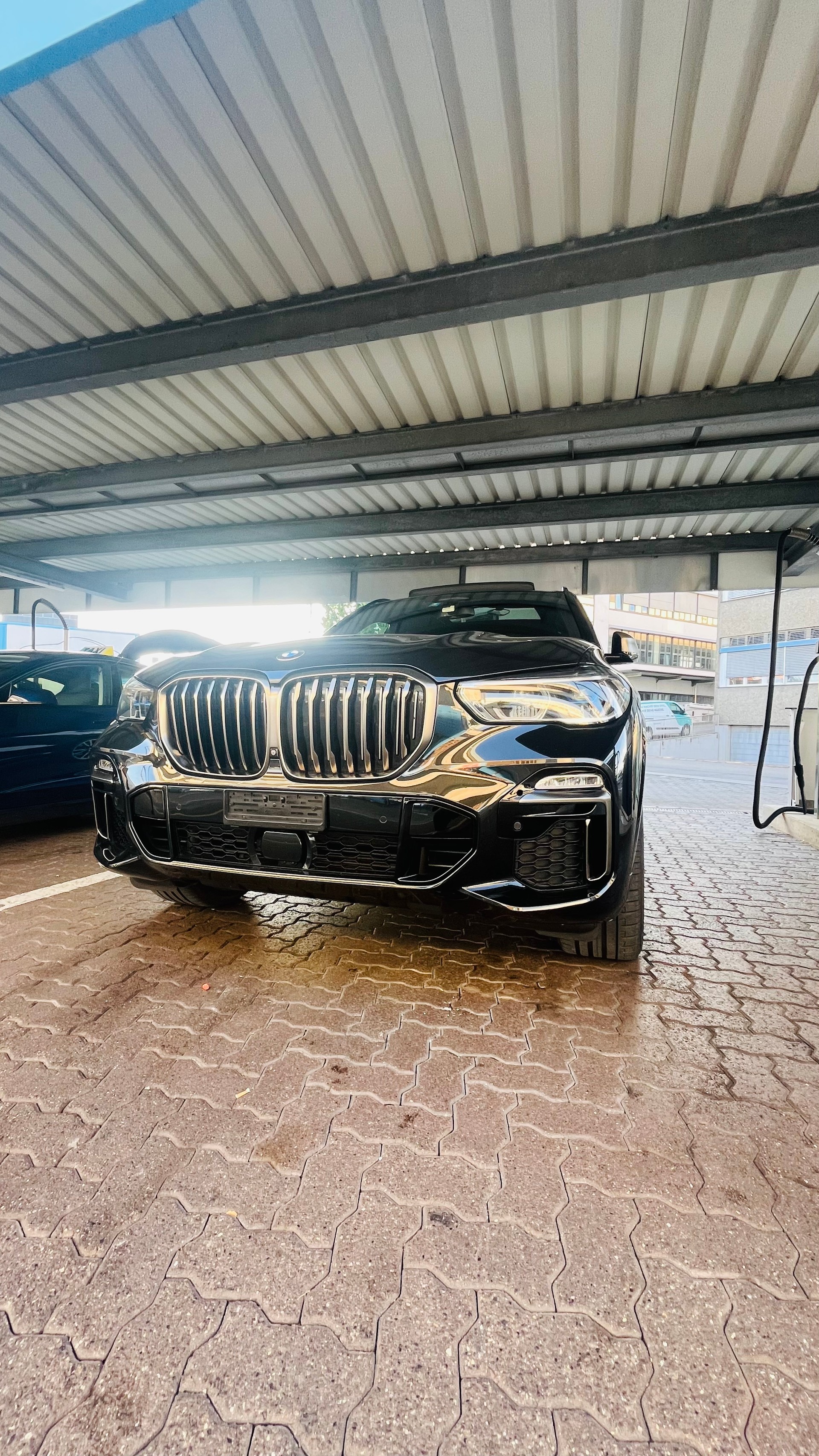 BMW M50i xDrive-image-1