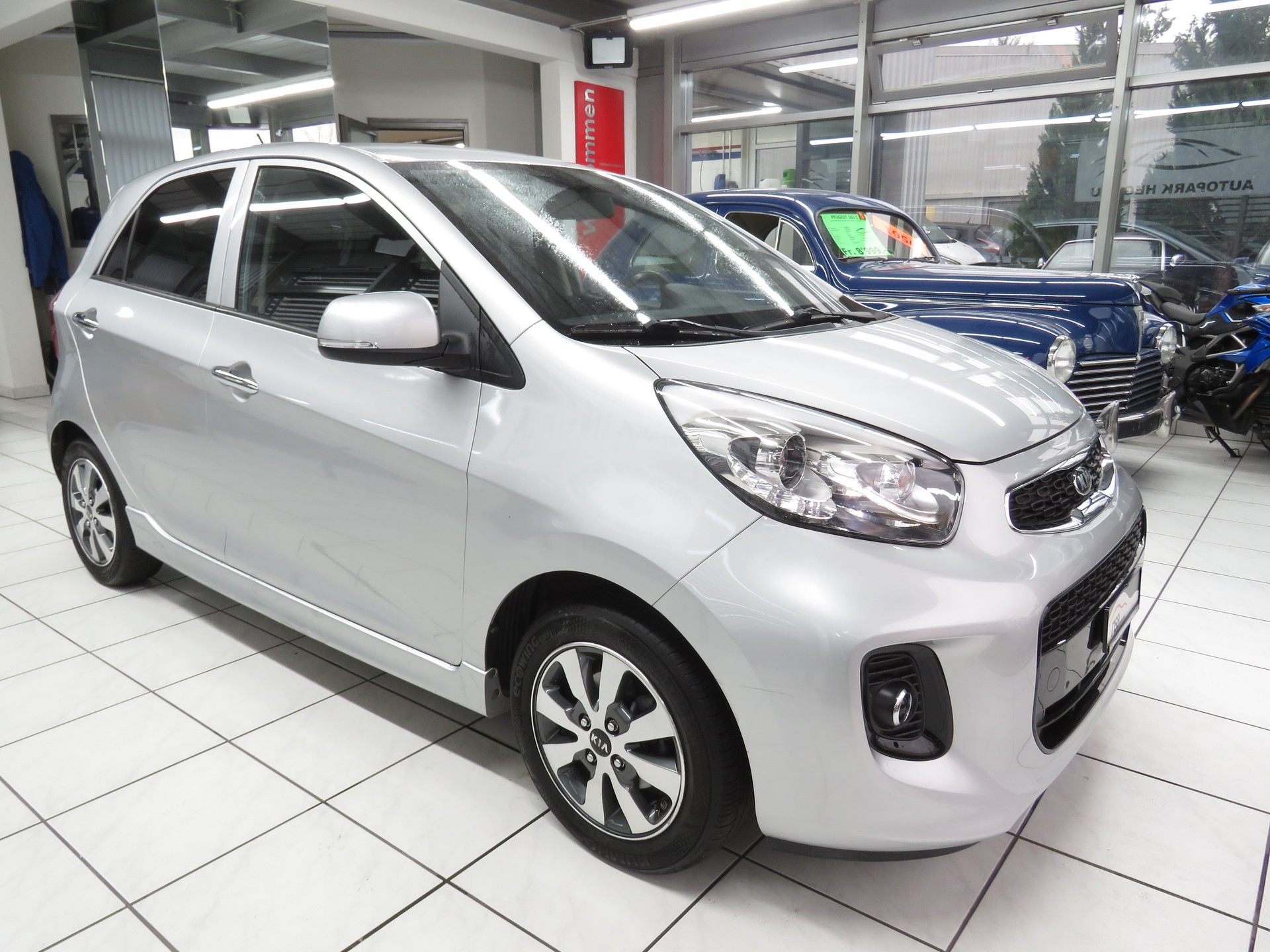 KIA Picanto 1.2 CVVT Trend Automat-showroom-element-2