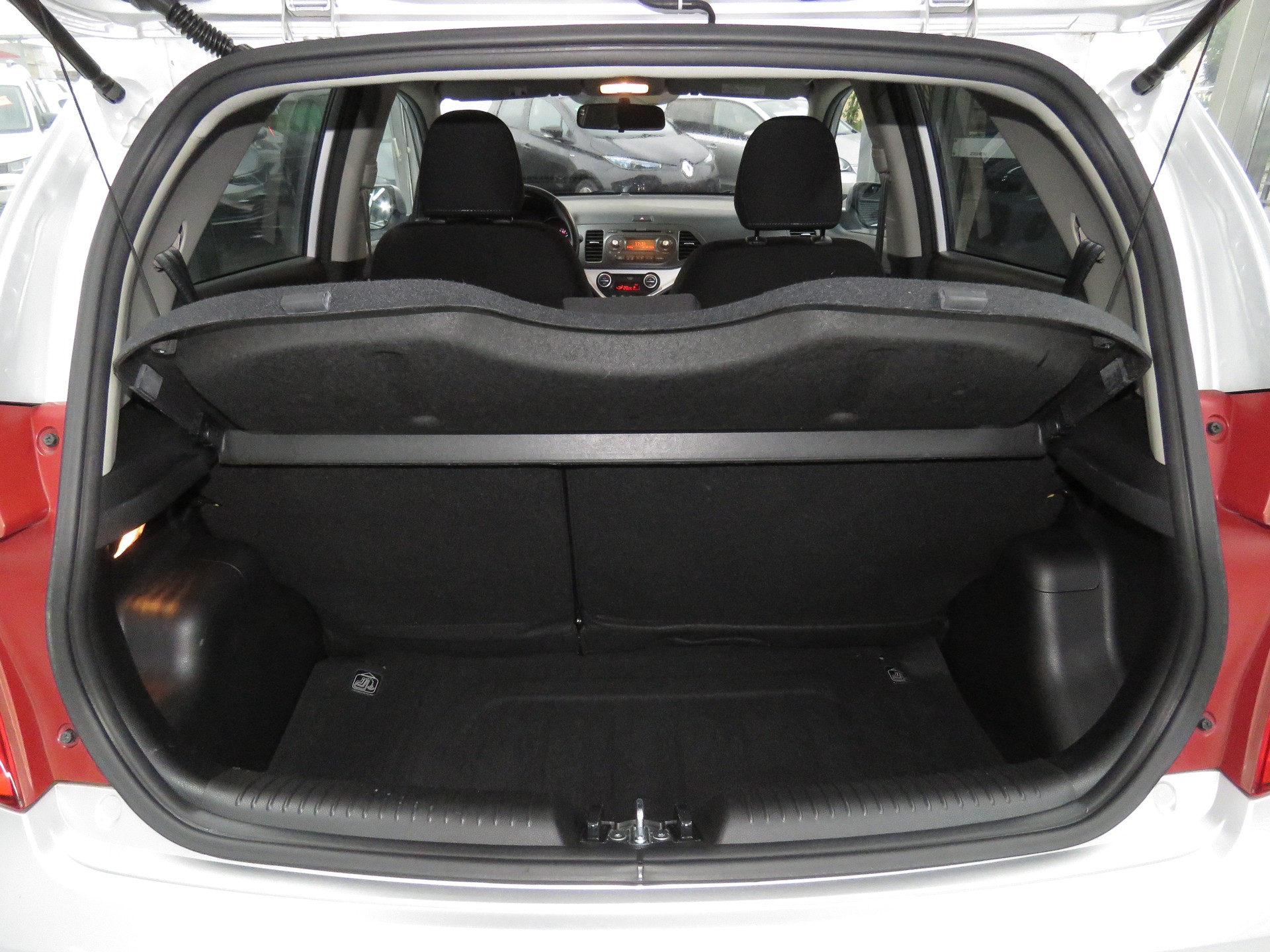 KIA Picanto 1.2 CVVT Trend Automat-image-8