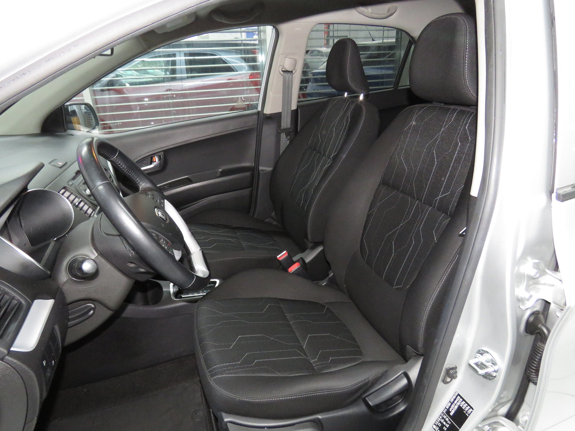 KIA Picanto 1.2 CVVT Trend Automat-image-7