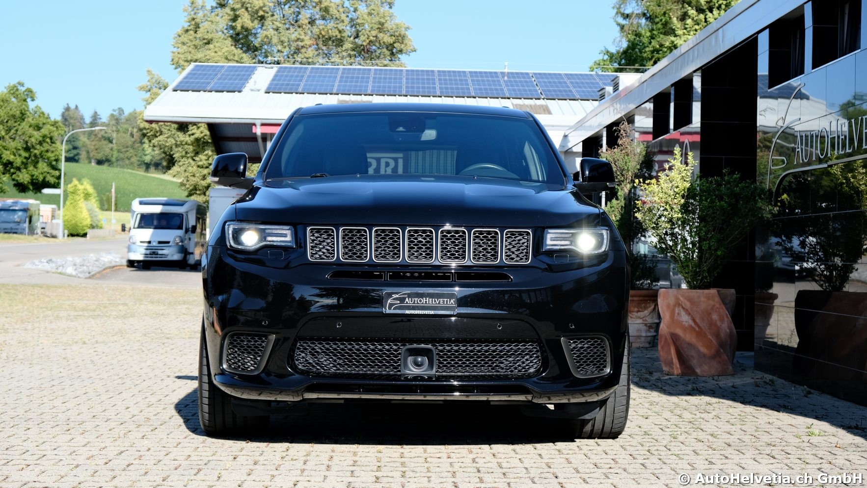 JEEP Grand Cherokee 6.2 V8 HEMI Trackhawk Automatic-image-2