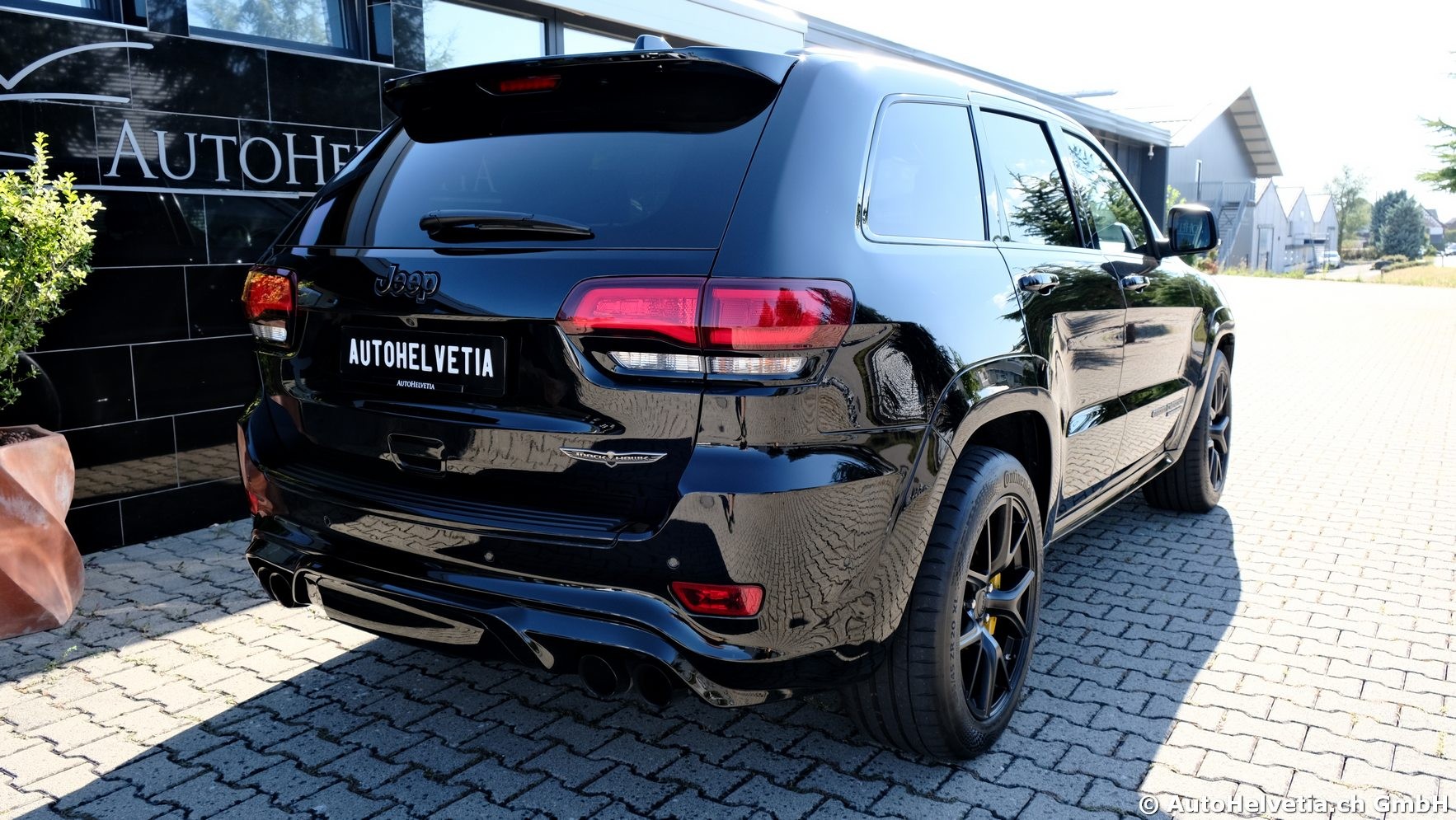 JEEP Grand Cherokee 6.2 V8 HEMI Trackhawk Automatic-image-5