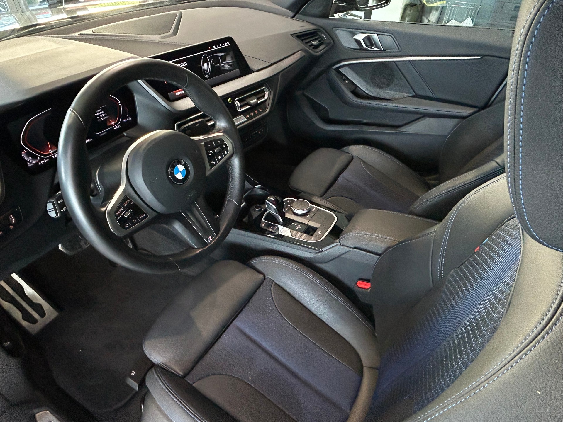 BMW 218d Gran Coupe M Sport DKG-image-11